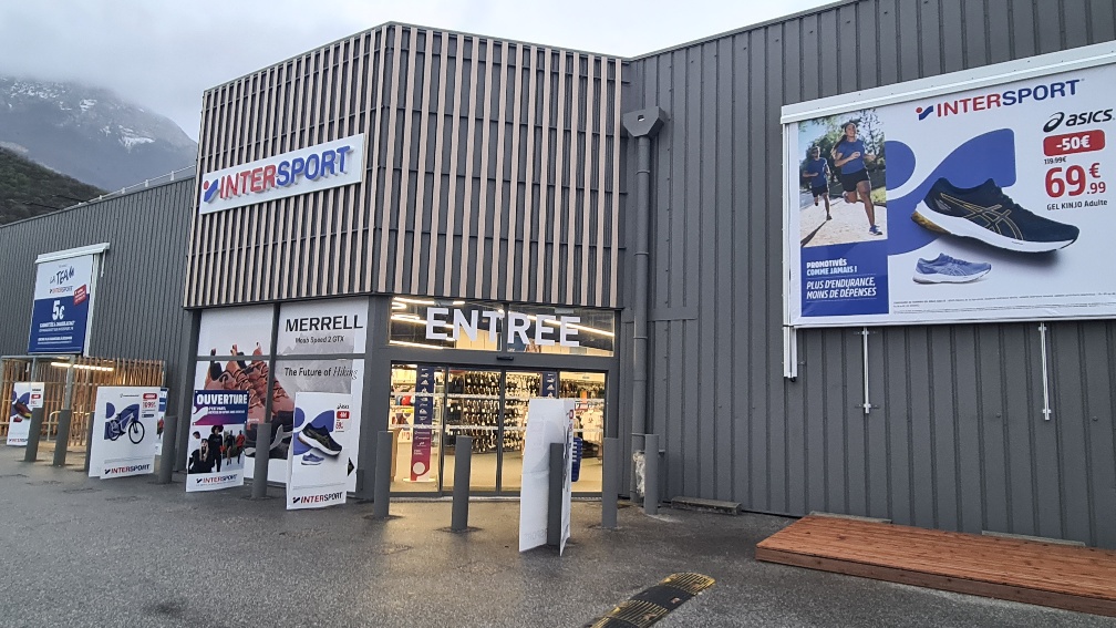 Foto 4 di INTERSPORT GRENOBLE COMBOIRE
