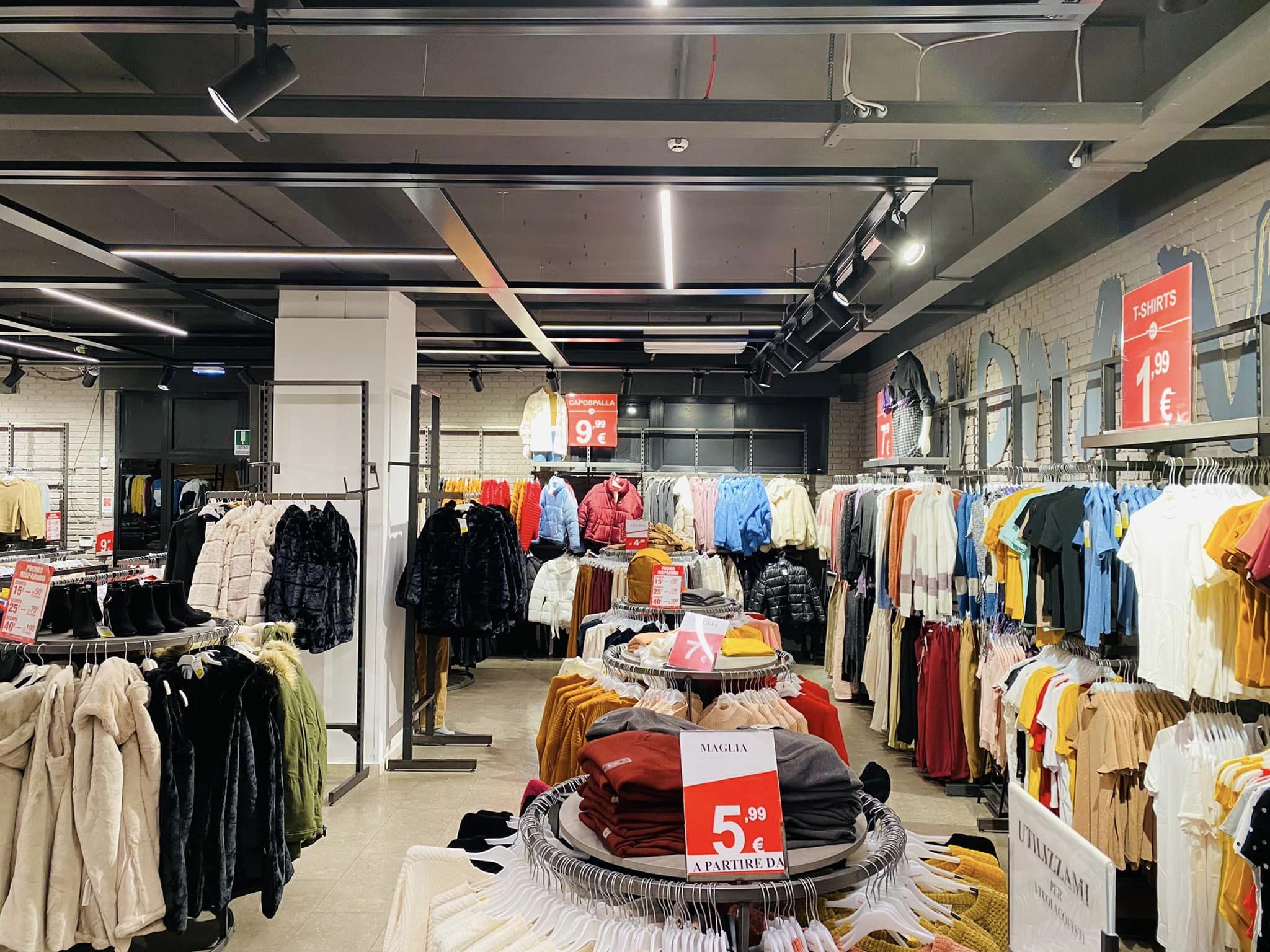 Photo 58 de Terranova Outlet
