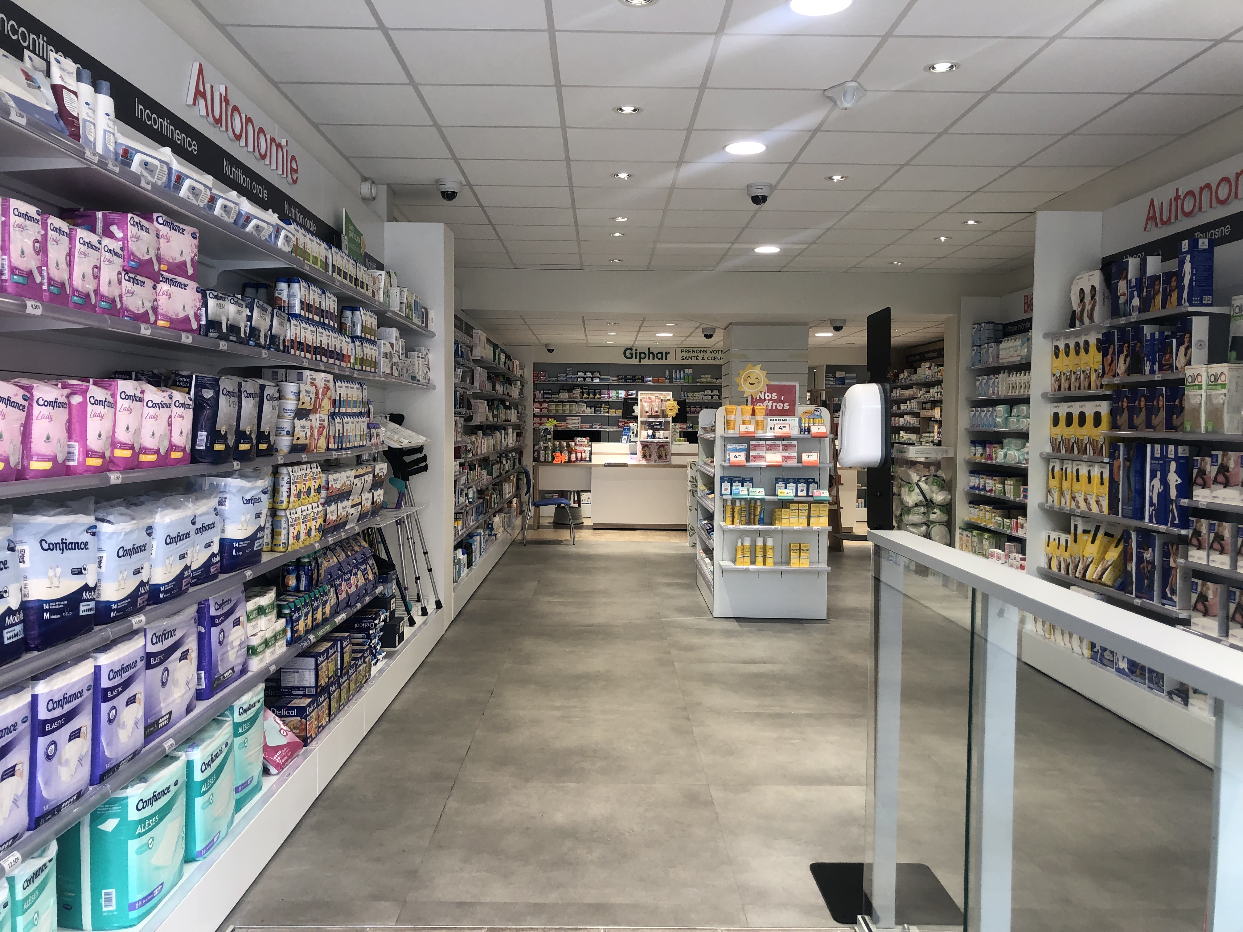 Foto 2 di Pharmacie Voltaire