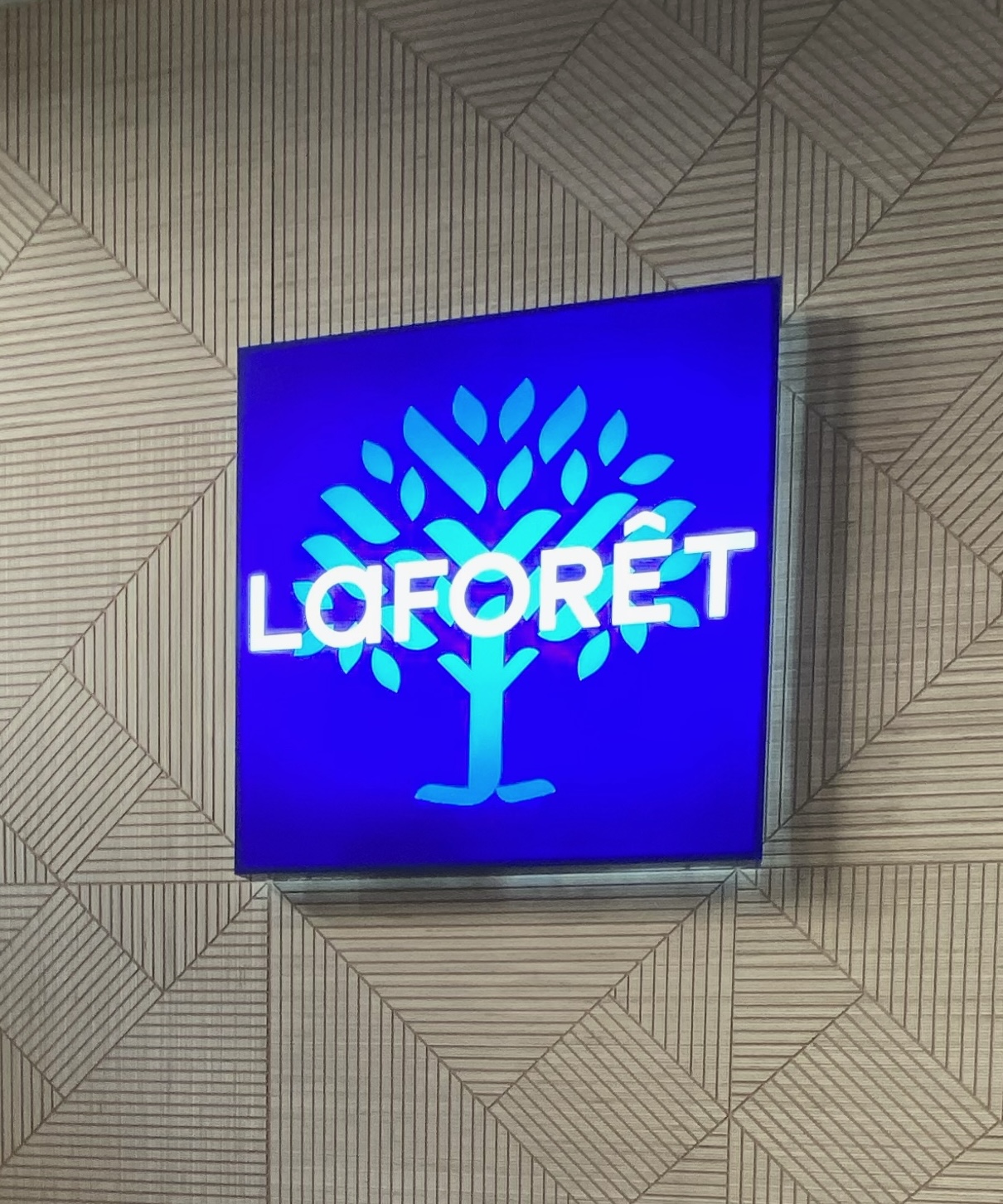 Foto 8 di Laforêt  Bourgoin  Vente Estimation