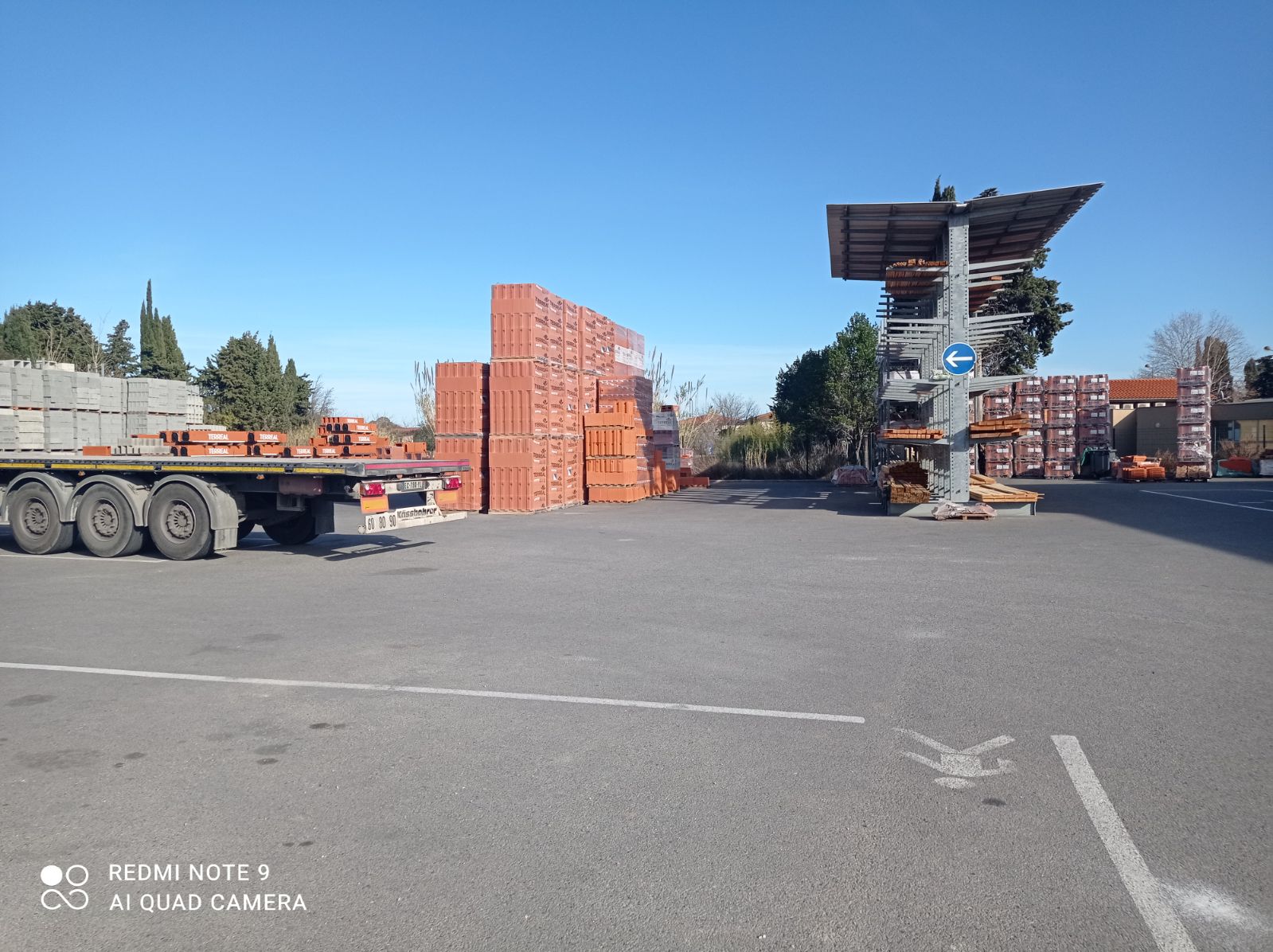Photo 9 of BigMat MORENO MATERIAUX AND CO TOULOUGES