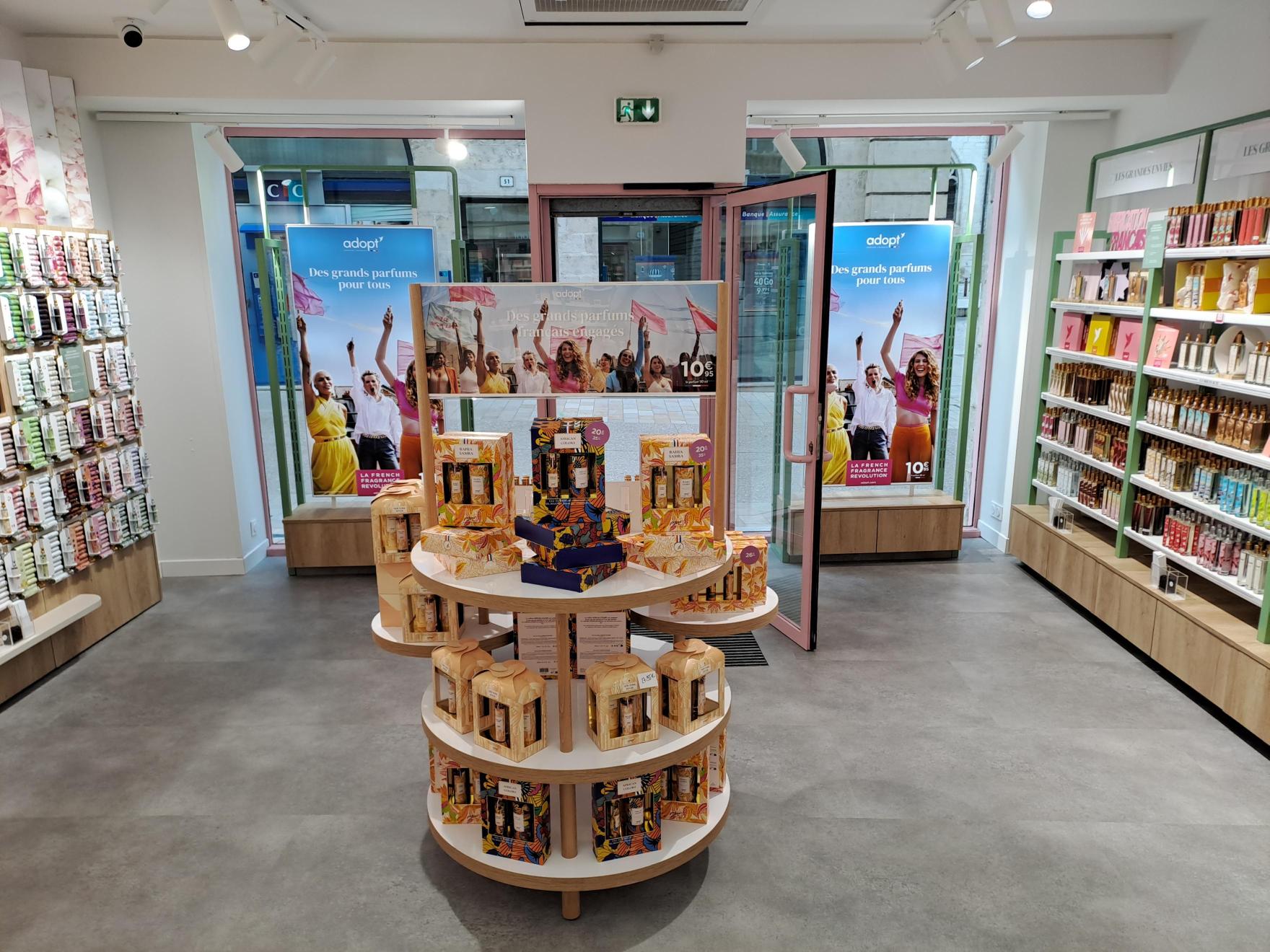 Foto 4 di Adopt Parfums