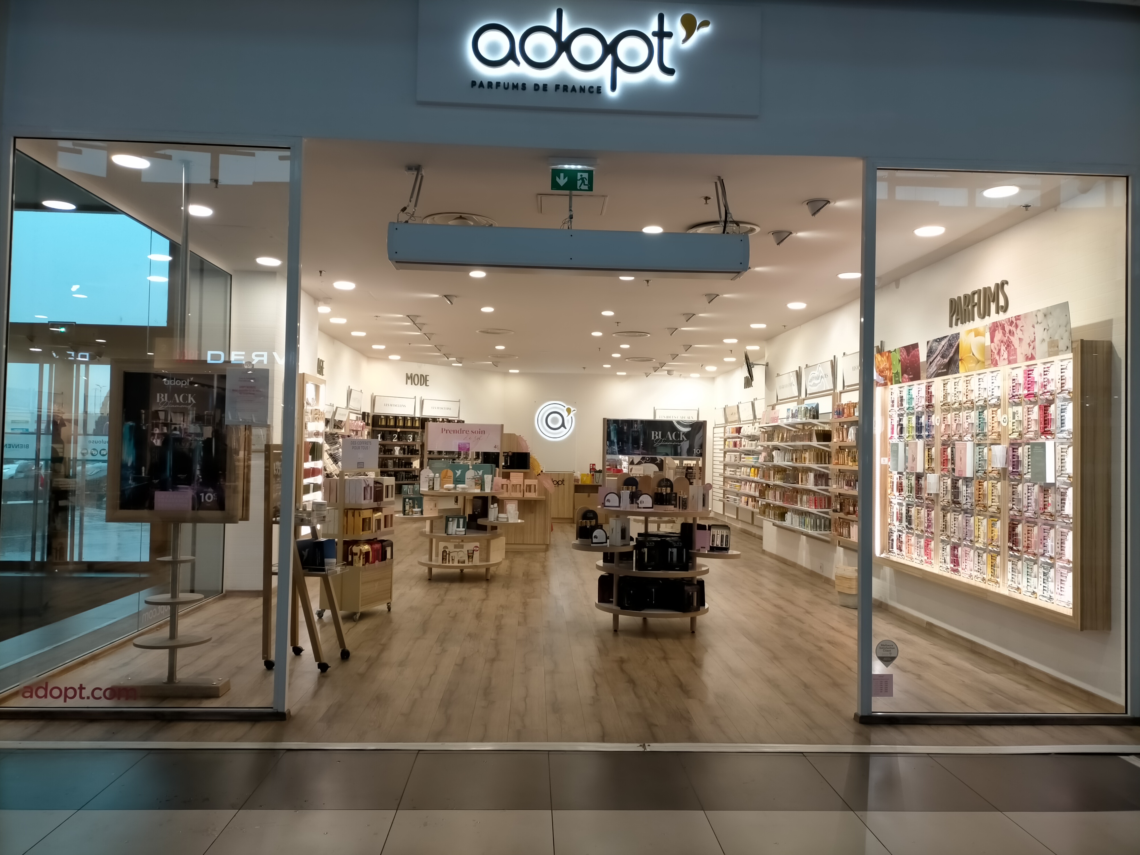 Fotografia 1 de Adopt Parfums