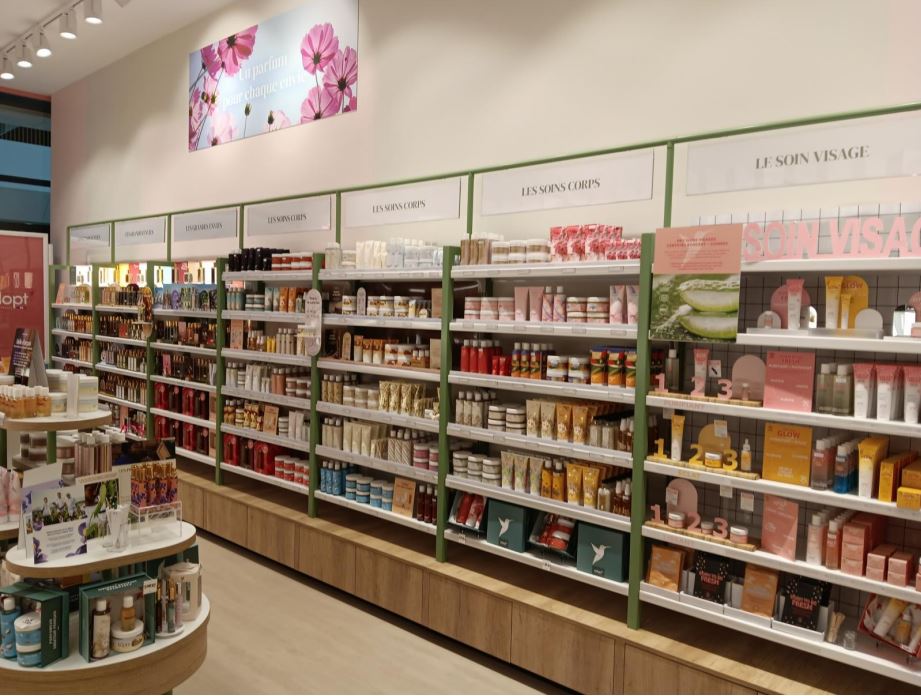 Foto 4 di Adopt Parfums