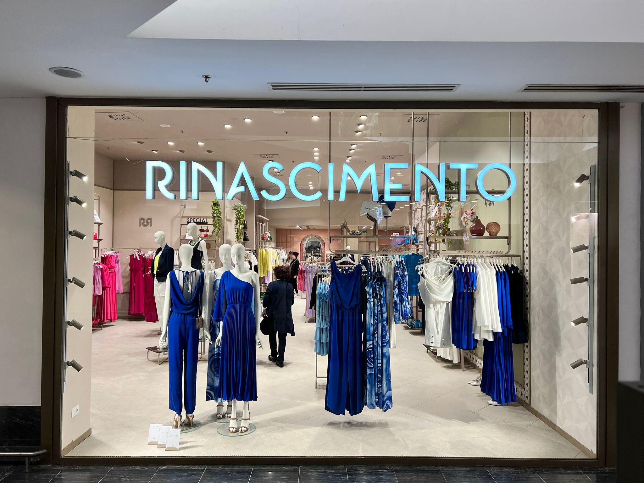 Photo 1 de Rinascimento