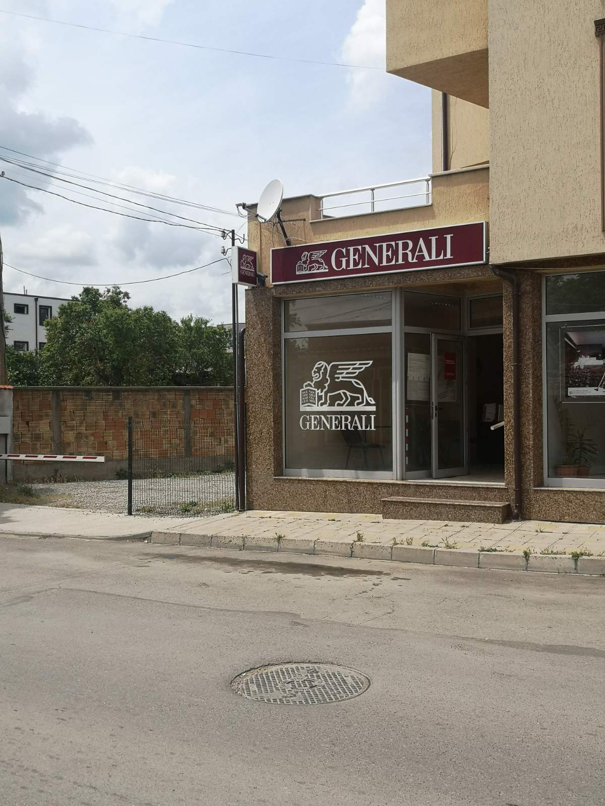 Foto 3 di Дженерали Застраховане