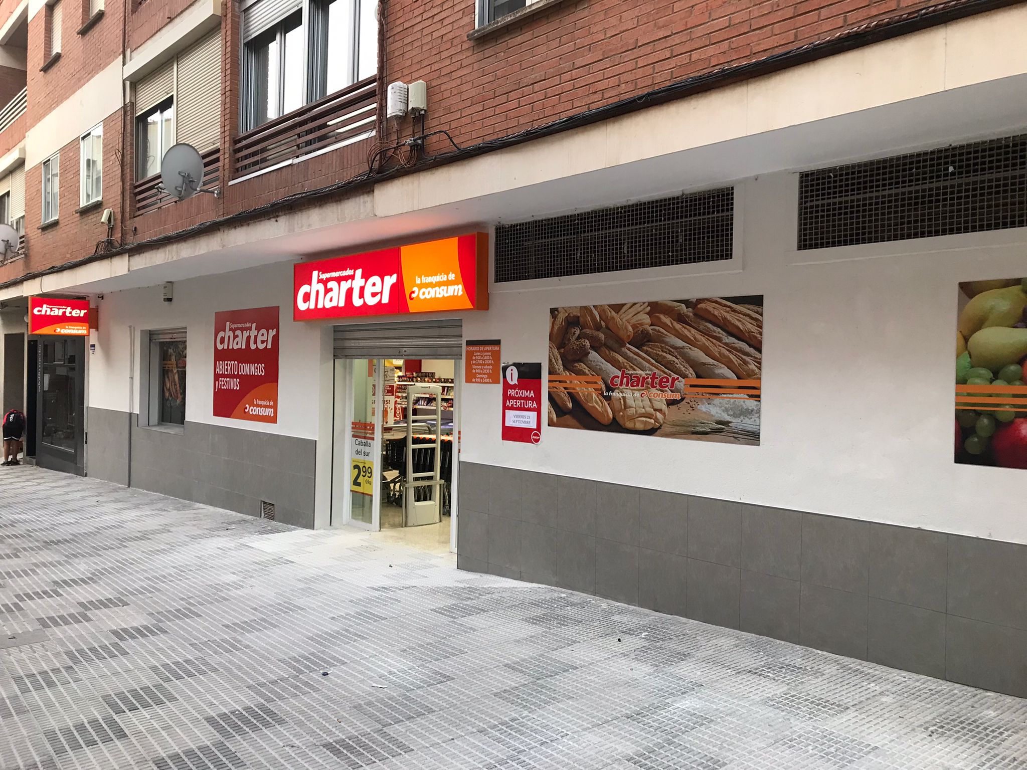 Foto 10 di Supermercados Charter