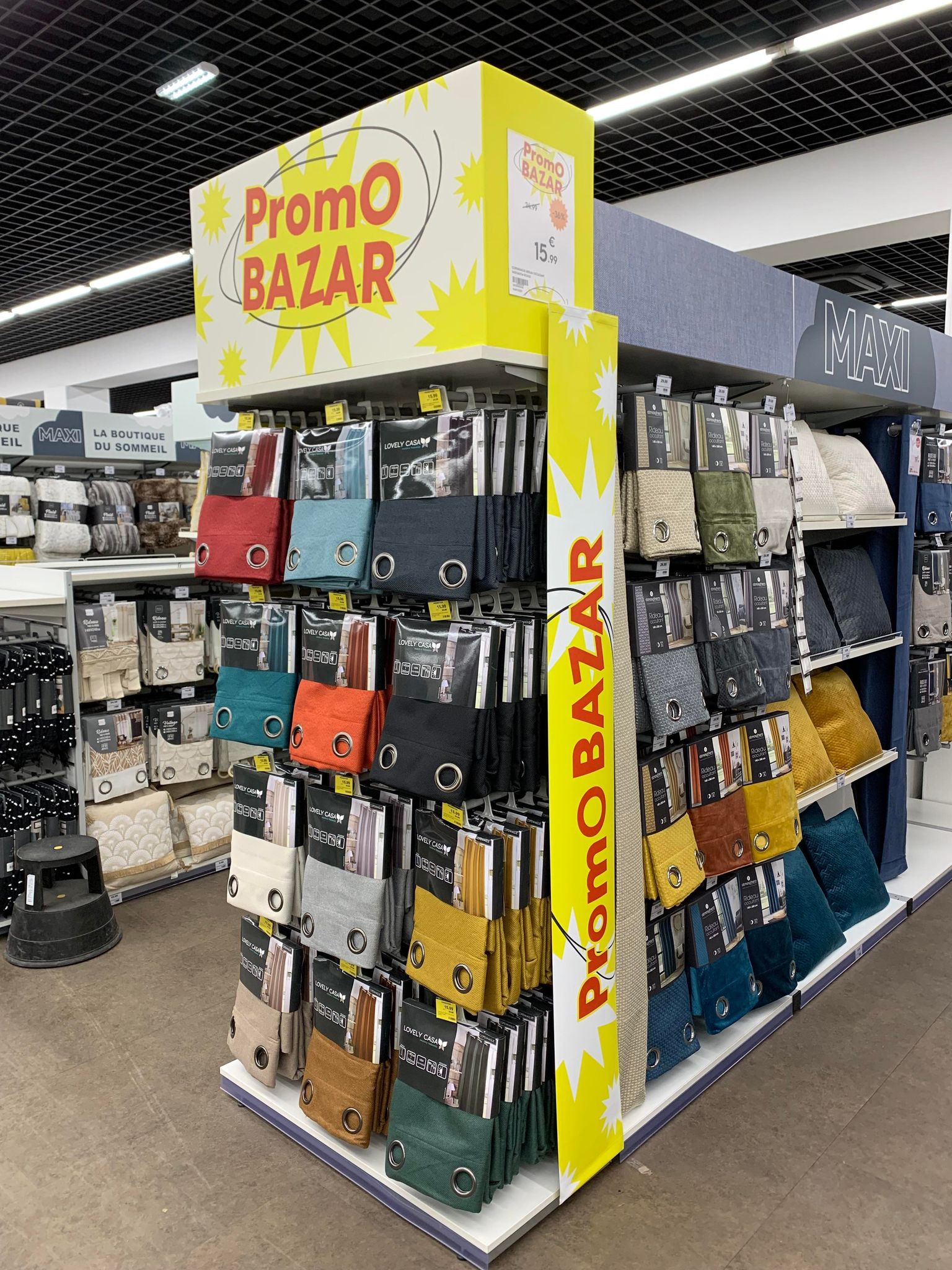 Foto 20 di Maxi Bazar