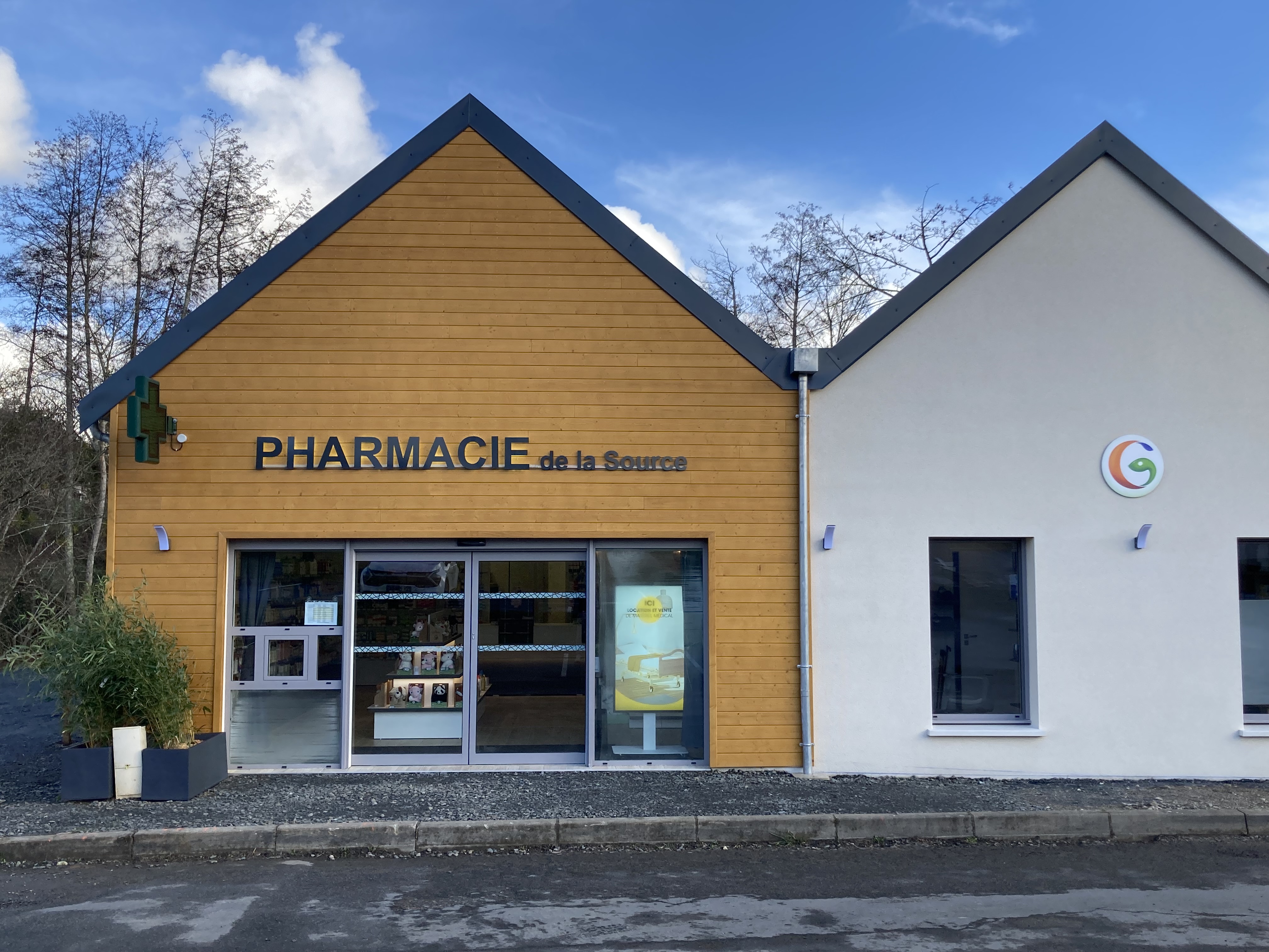 Foto 2 di Pharmacie de la Source