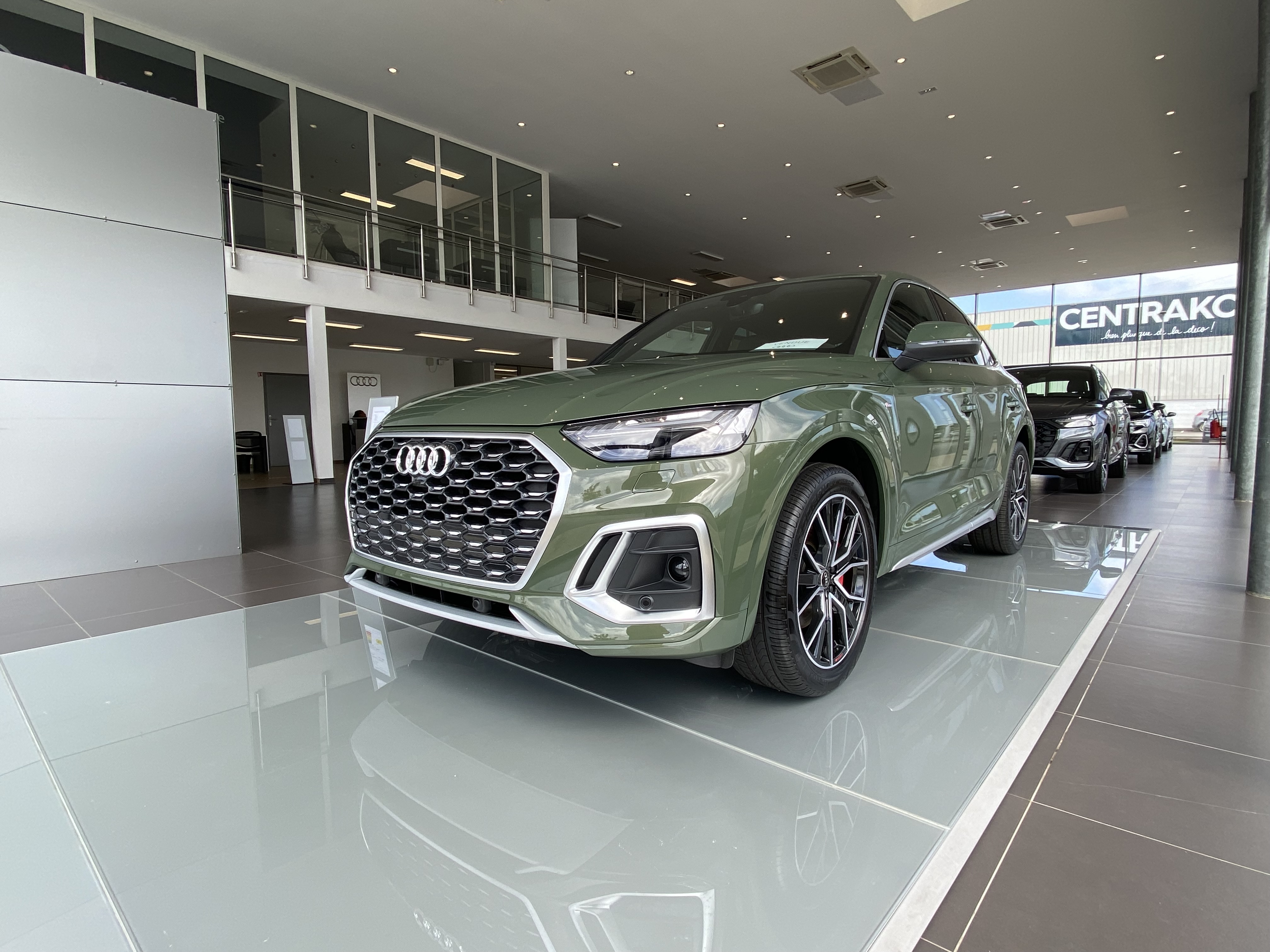 Photo 17 de Audi Centre Cayenne