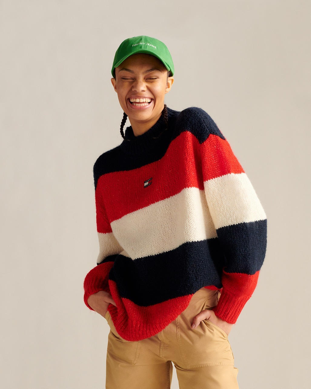 Foto 3 di Tommy Jeans
