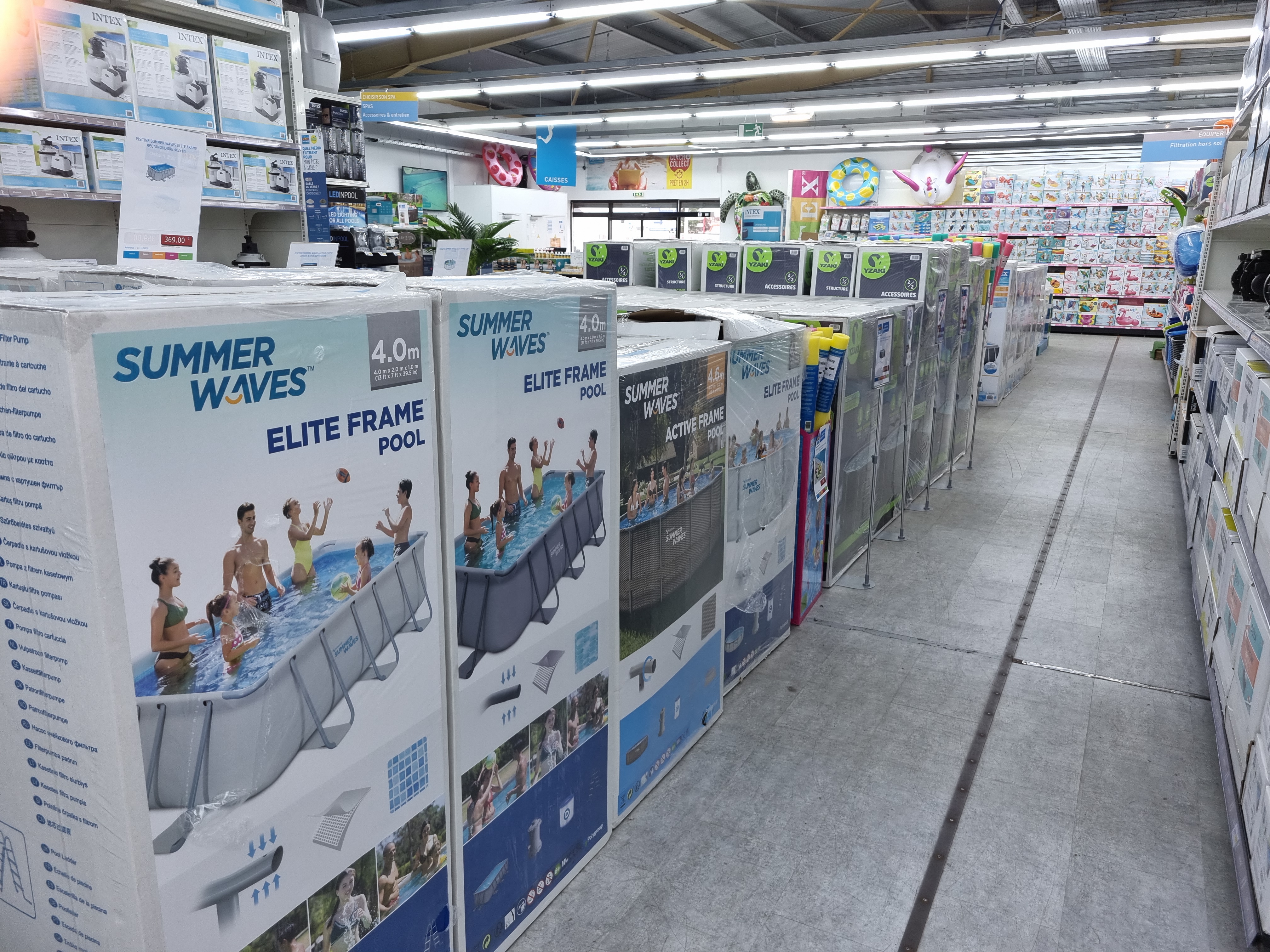 Foto 9 di Cash Piscines