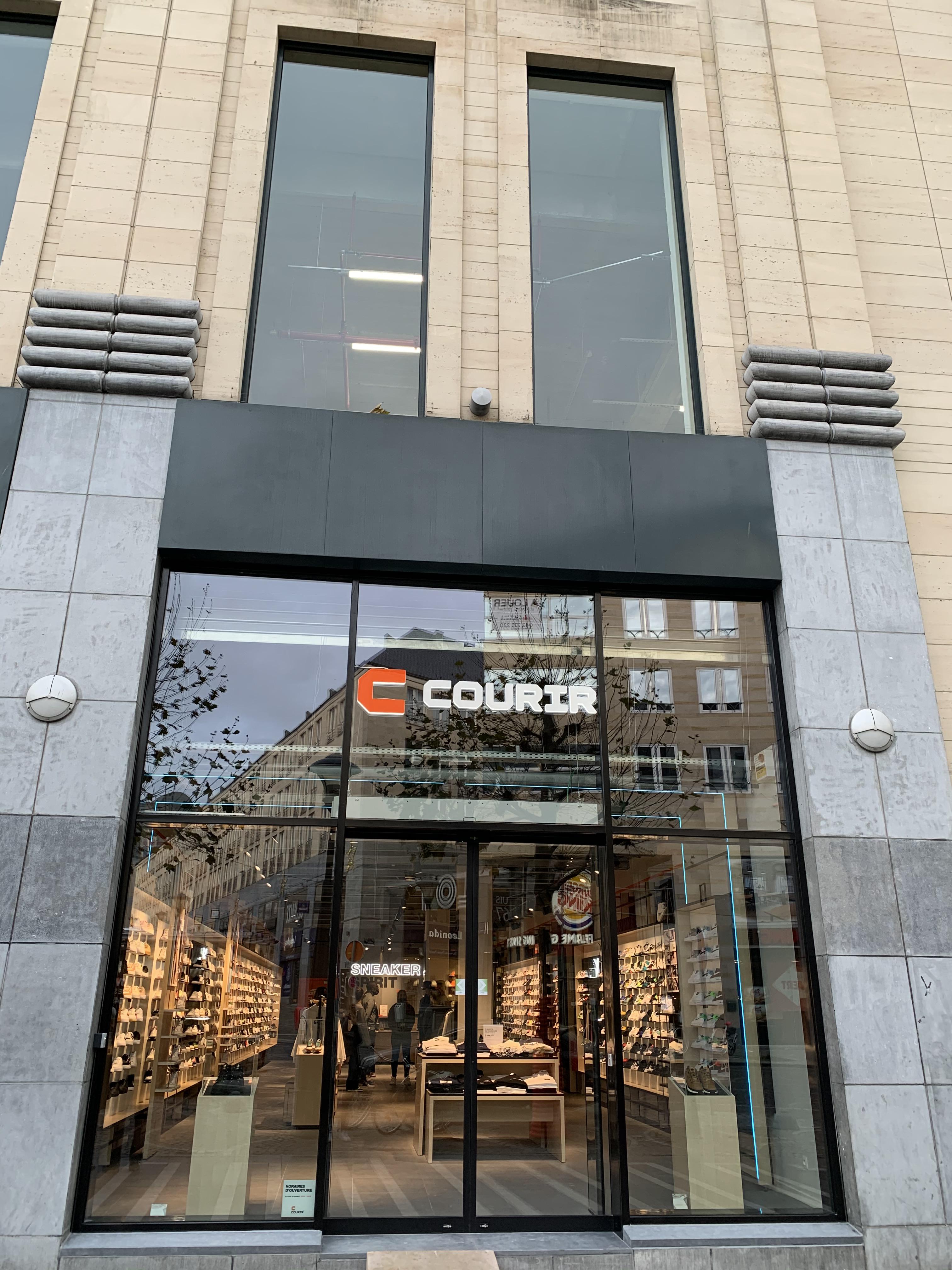 Foto 2 di Courir