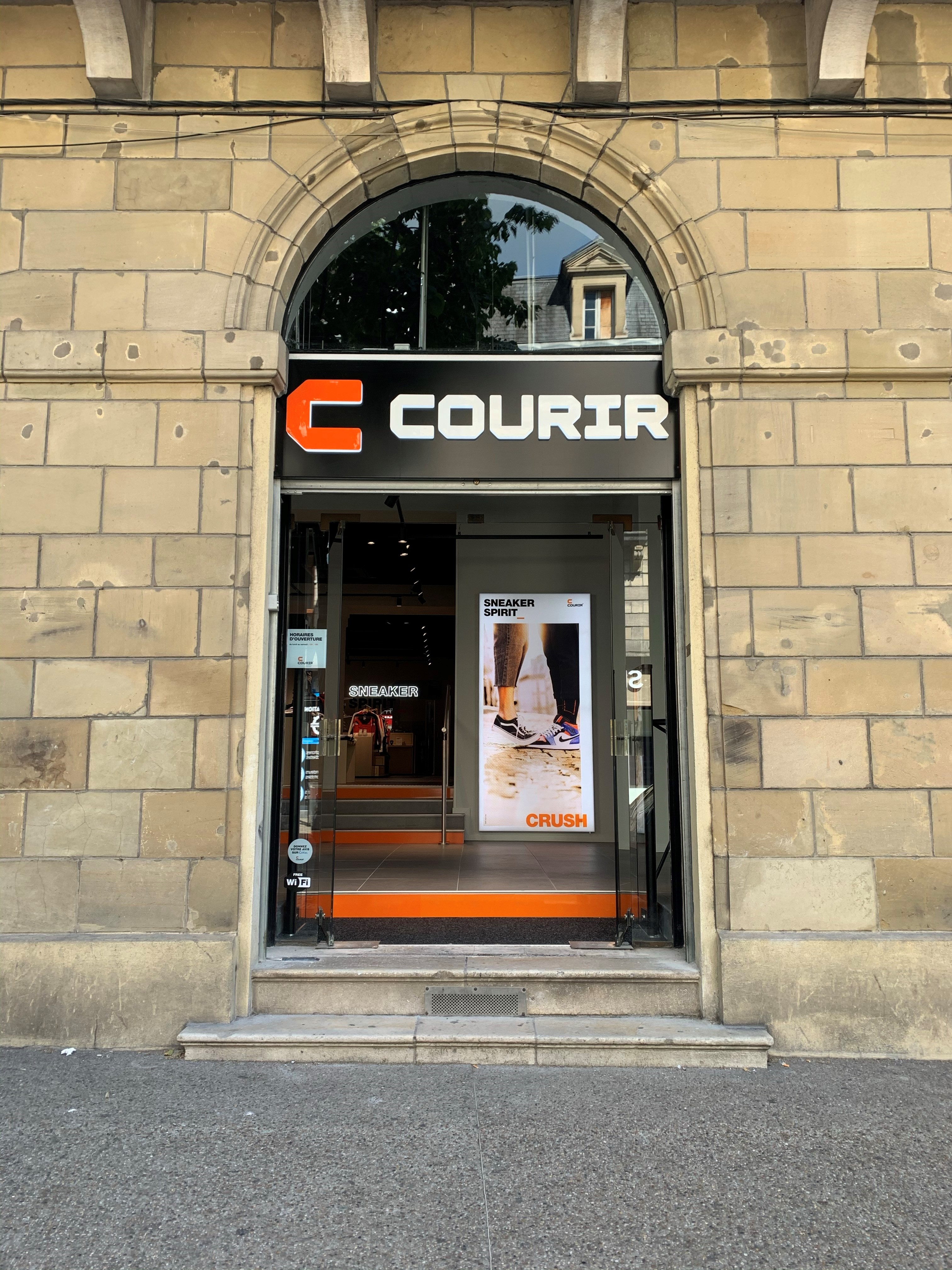 Foto 2 di Courir