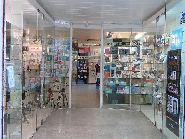 Foto 46 di FotoPrix Sant Andreu