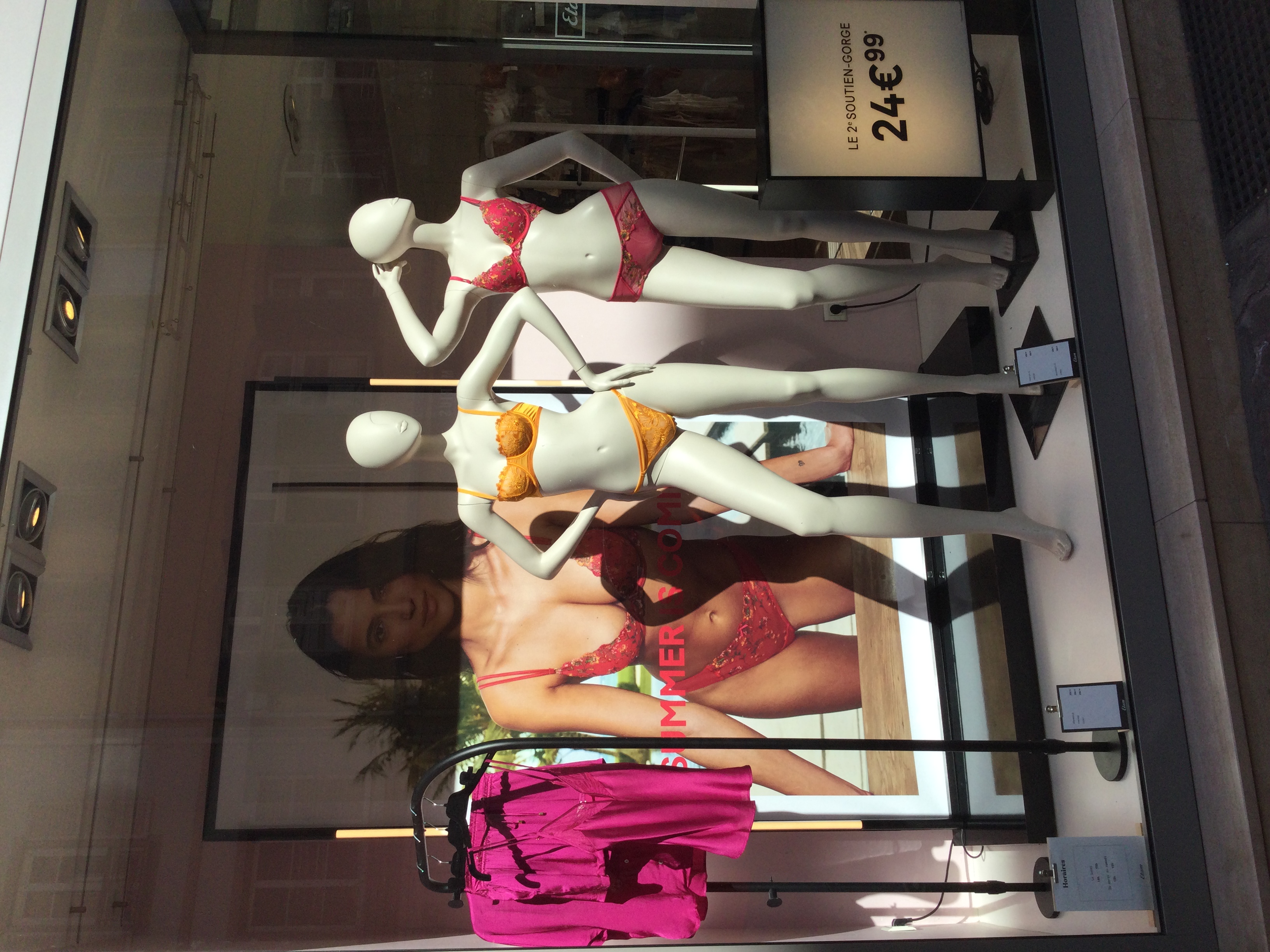 Foto 2 di Etam Lingerie
