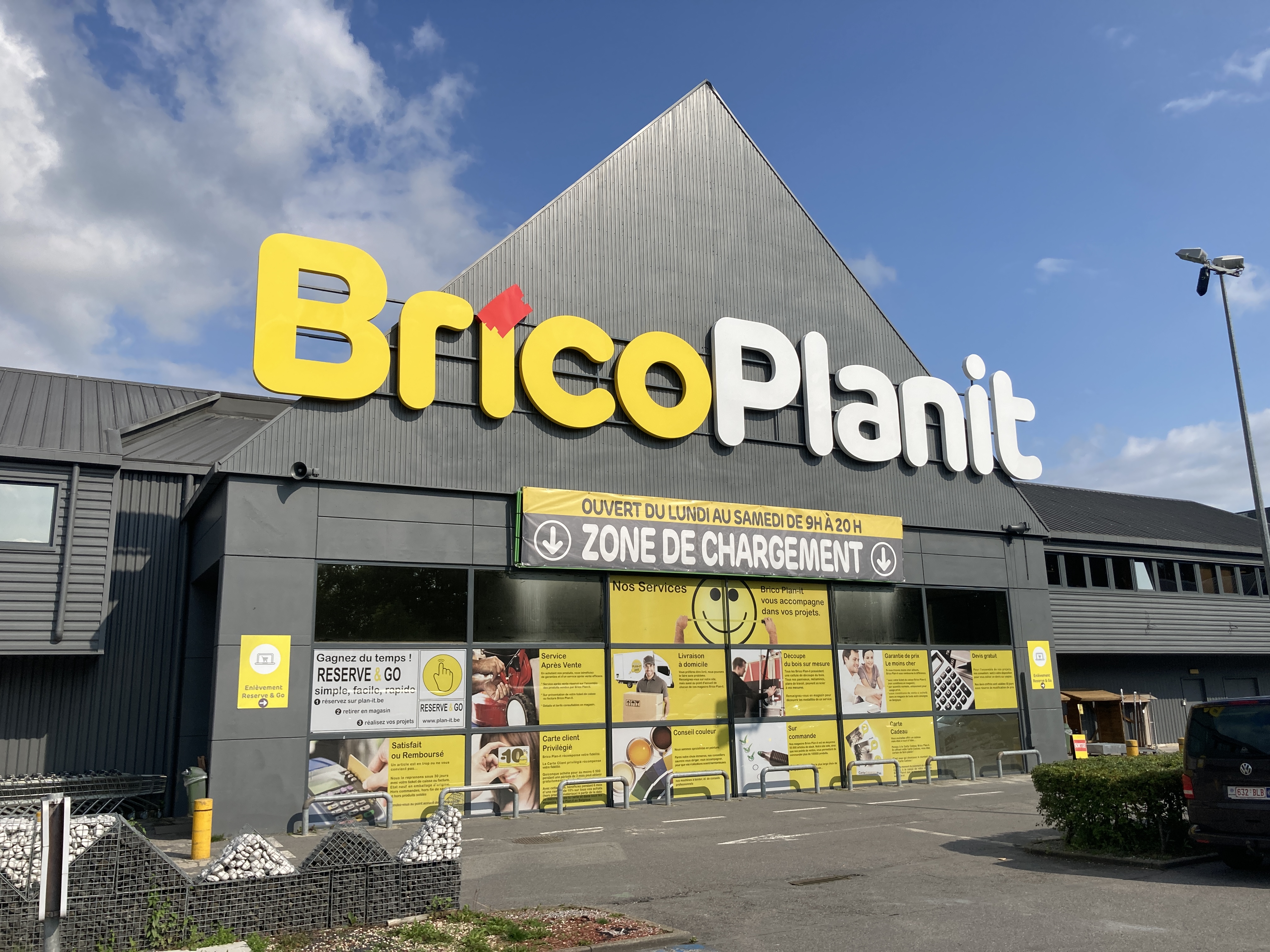 Foto 1 di BricoPlanit Messancy