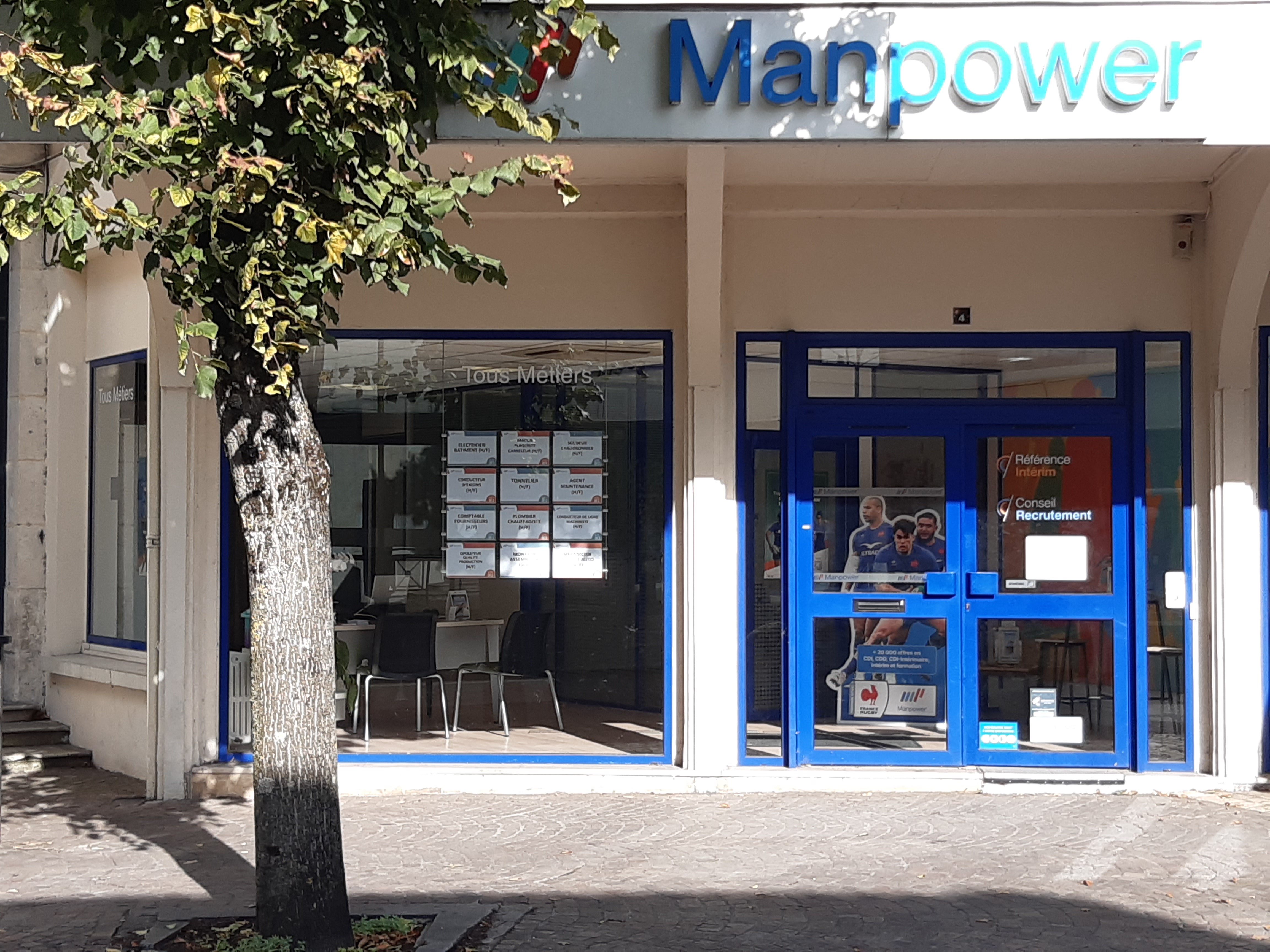 Foto 1 di Cabinet Manpower Cognac