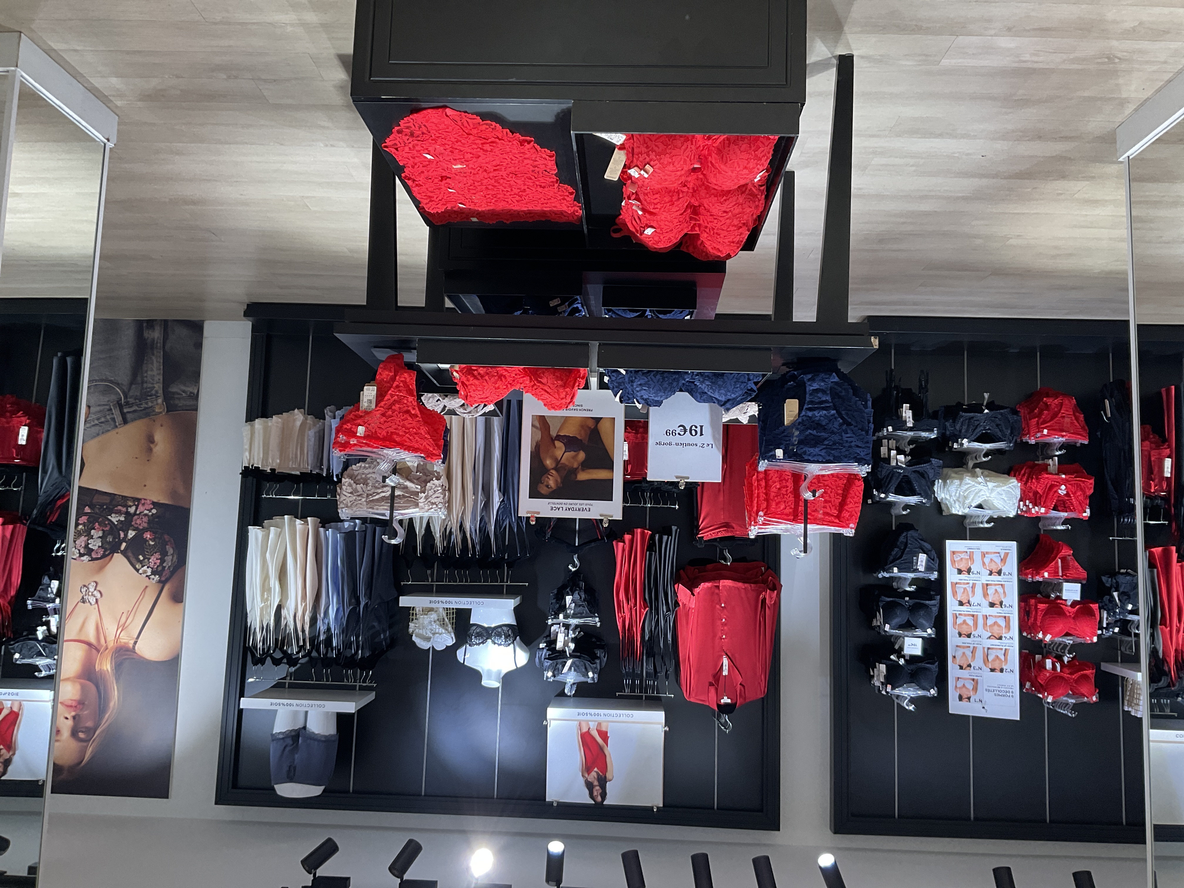 Foto 45 di Etam Lingerie