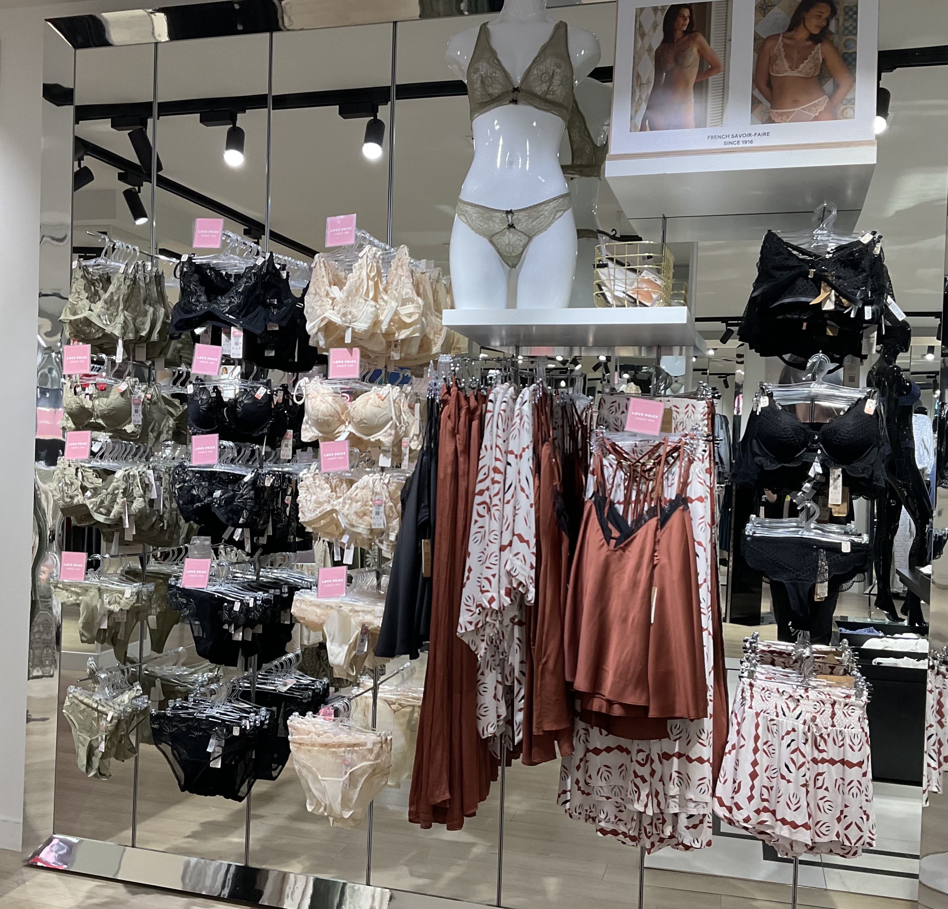 Foto 42 di Etam Lingerie