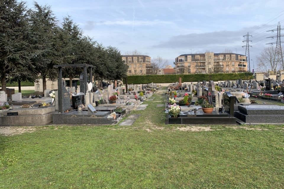 Foto 3 di Cimetière