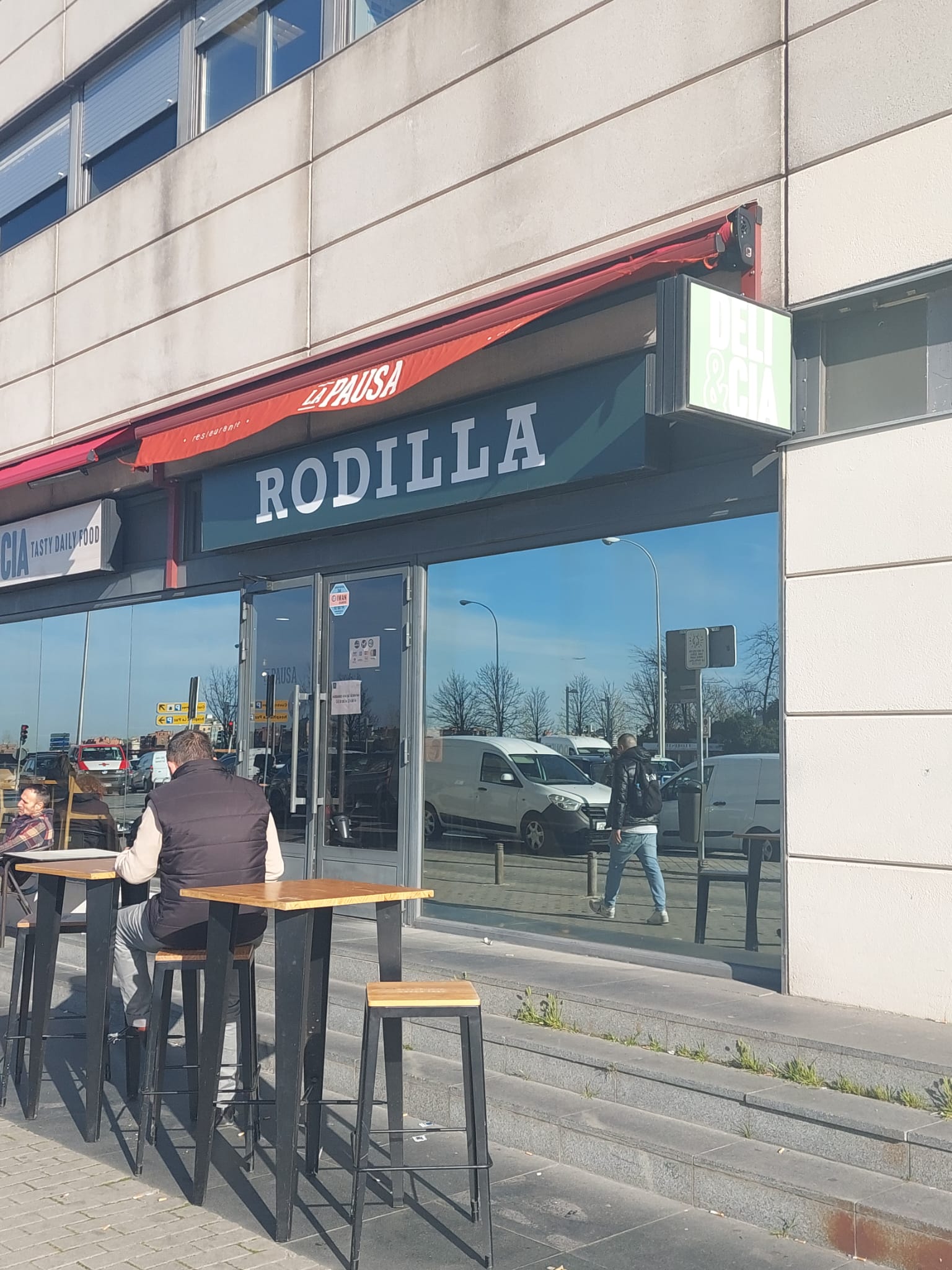 Foto 12 di Rodilla