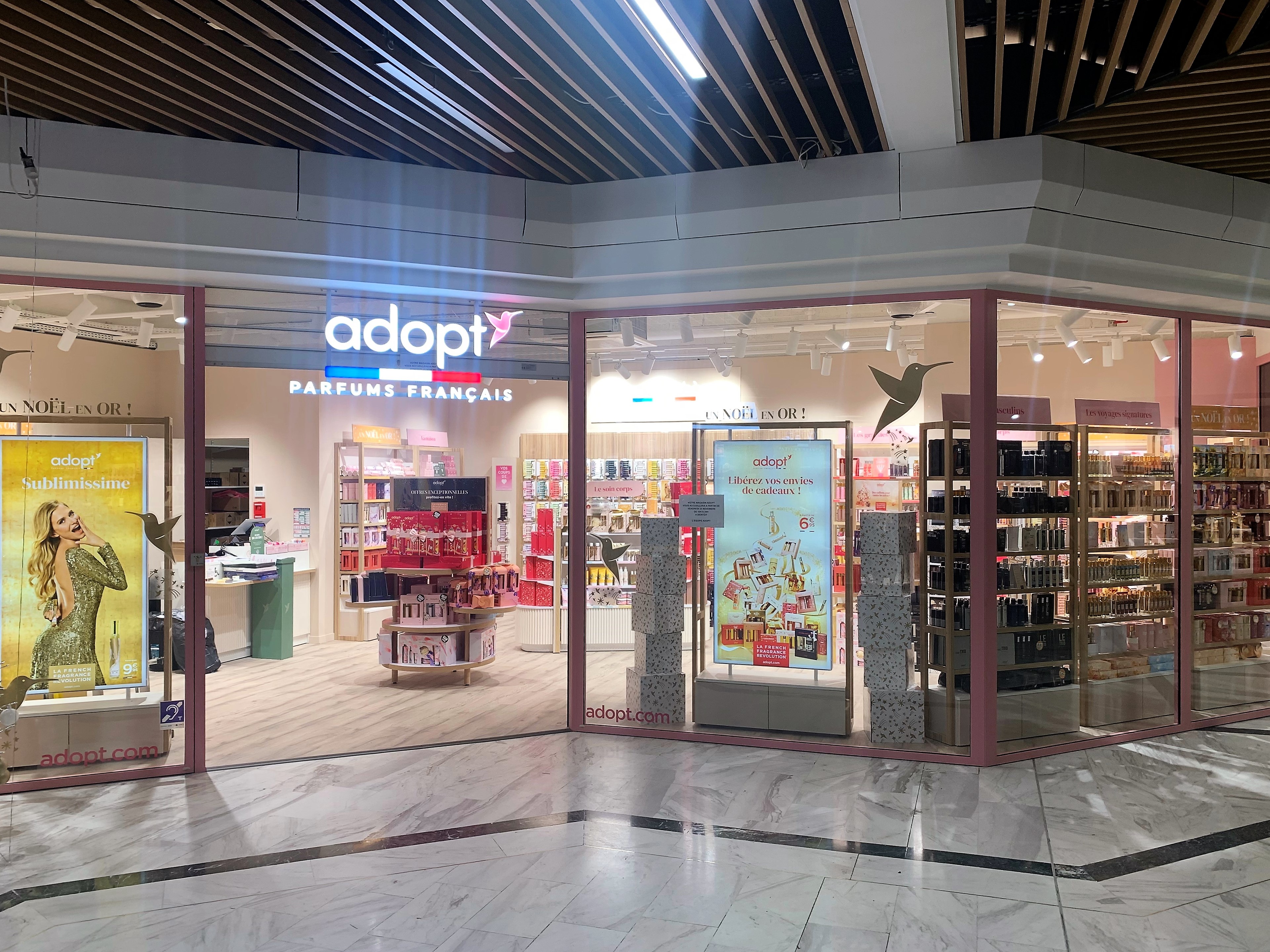 Foto 9 di Adopt Parfums