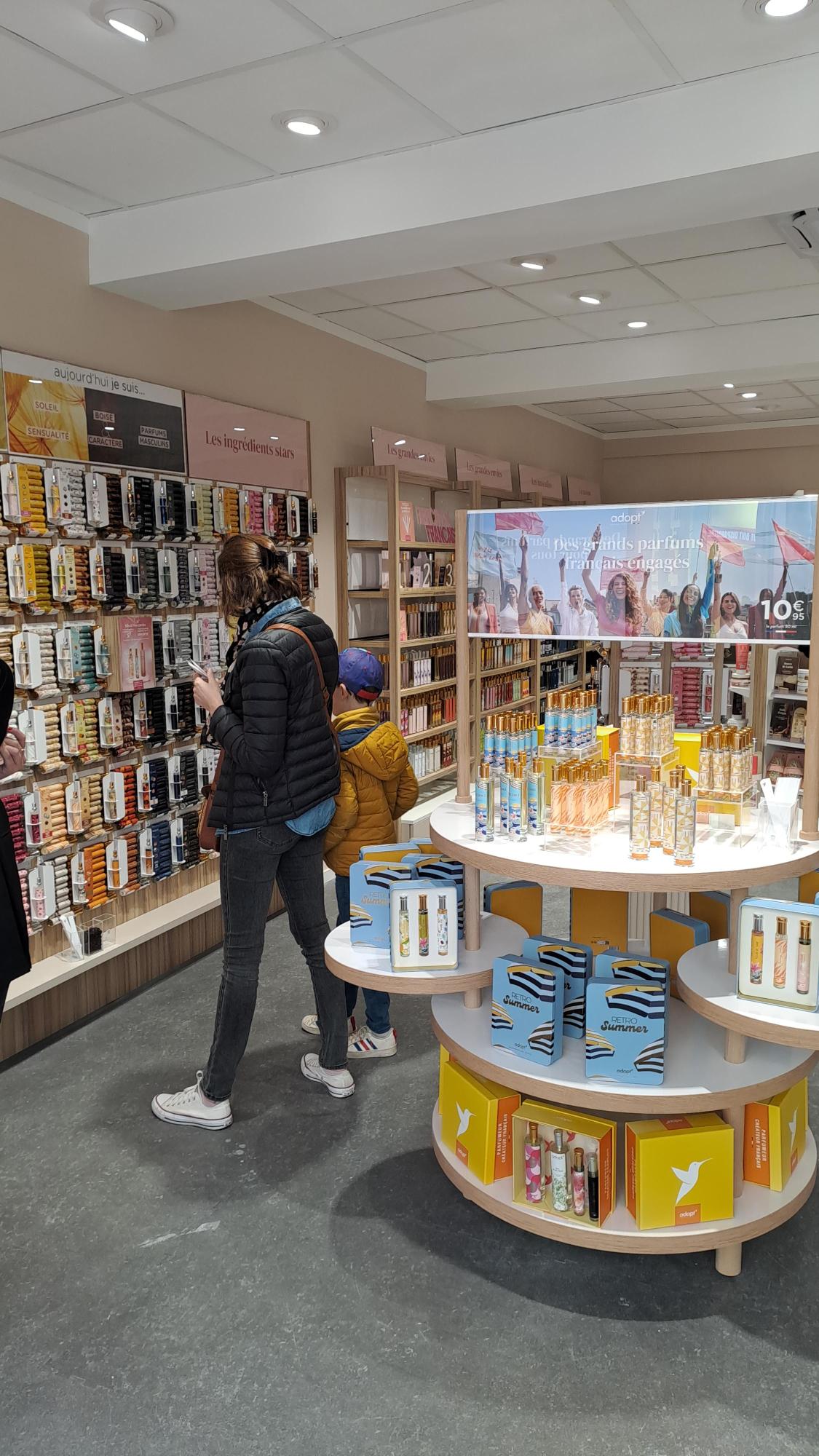 Foto 4 di Adopt Parfums