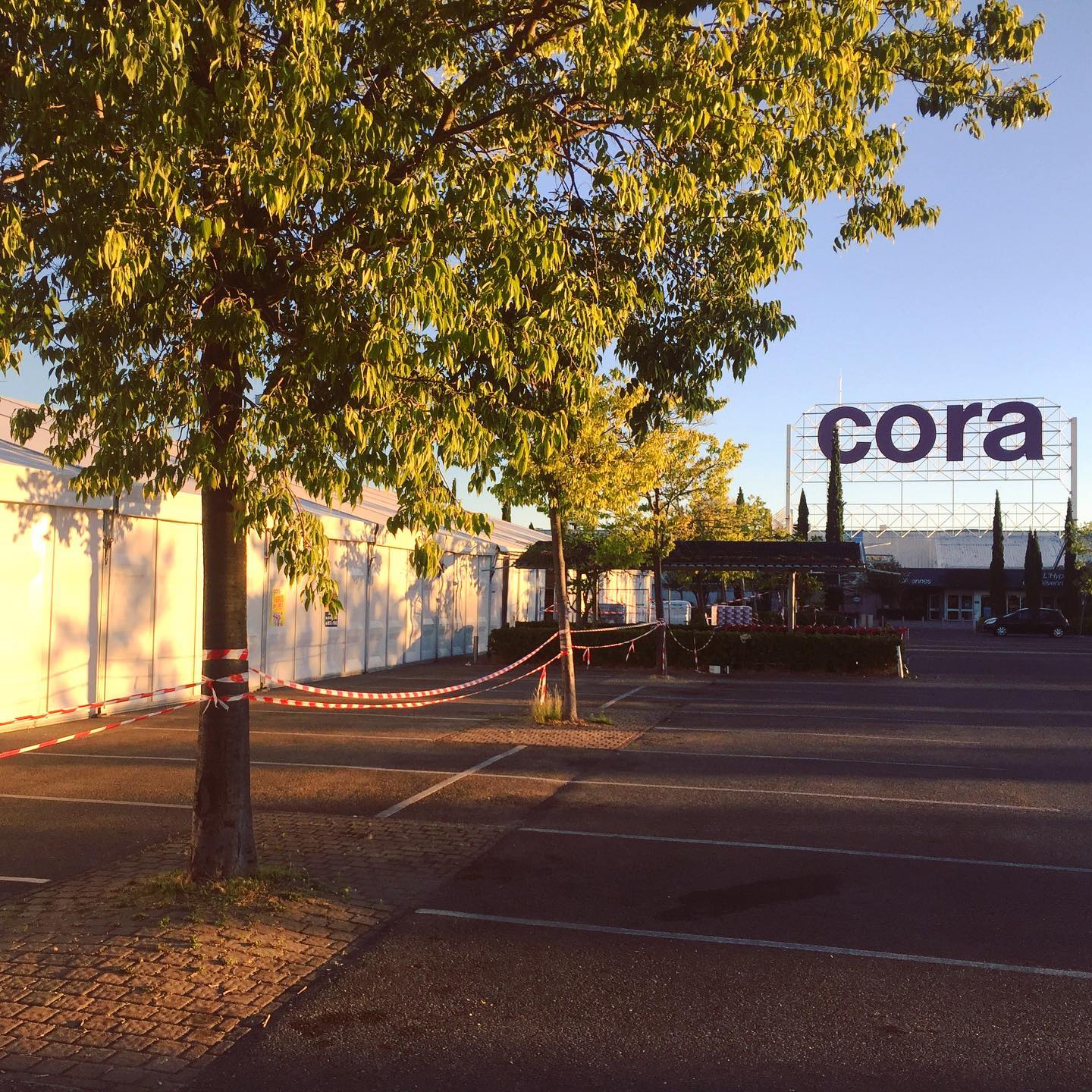 Foto 10 di Carrefour Alès