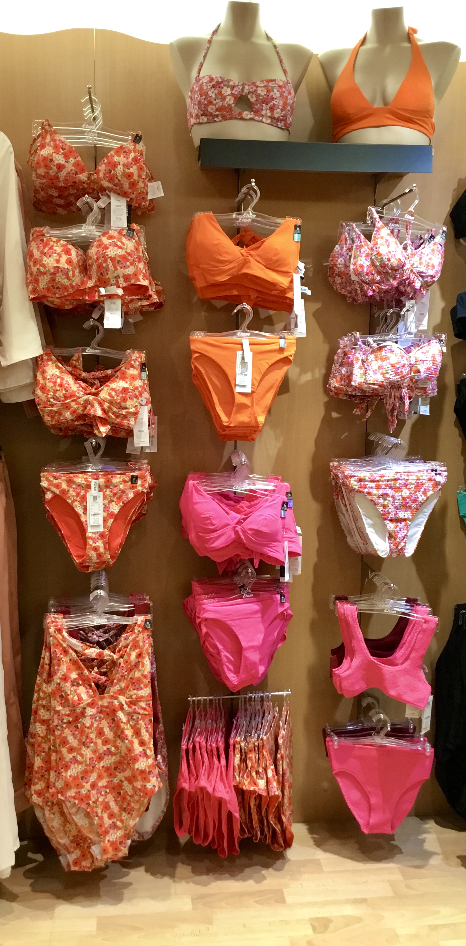 Foto 21 di Etam Lingerie