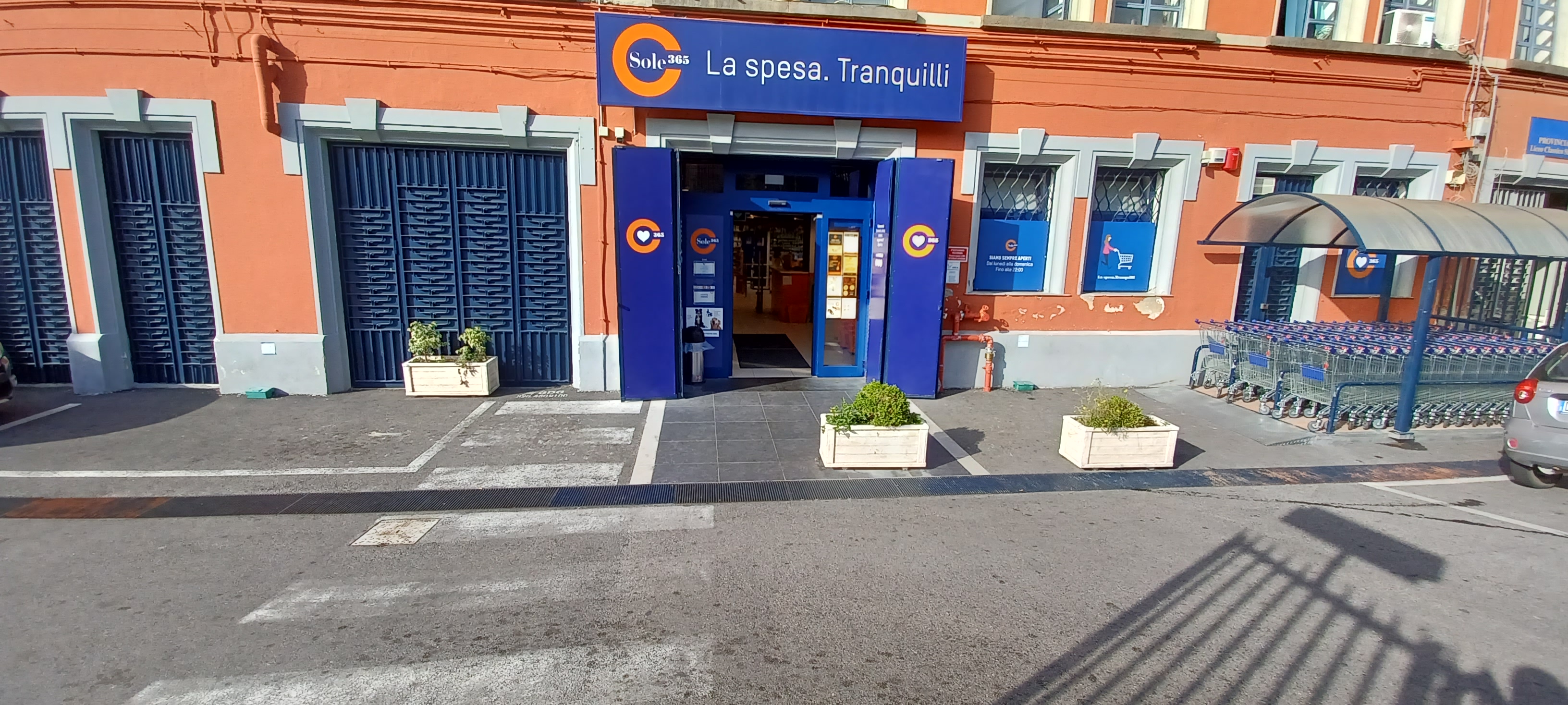 Foto 1 di Sole365