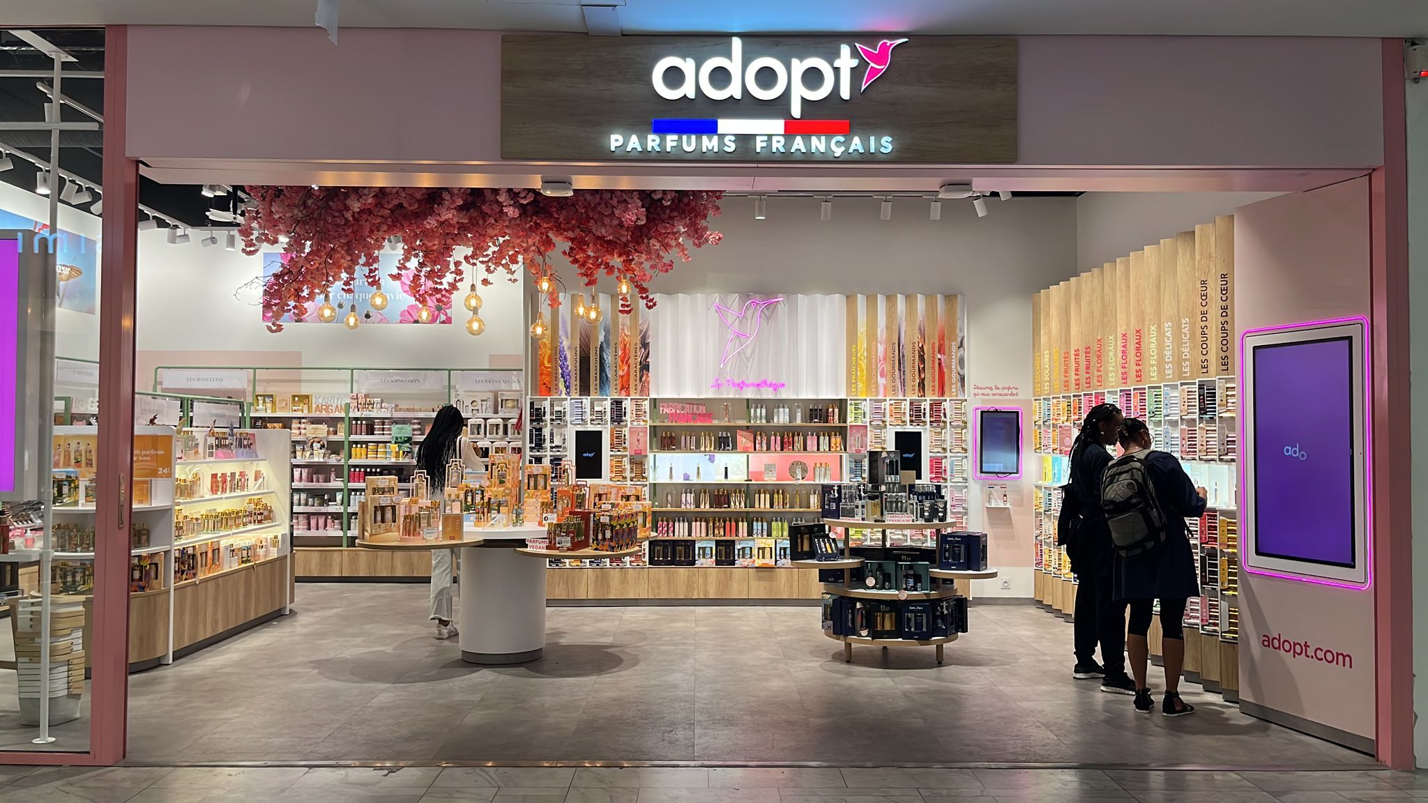 Foto 16 di Adopt Parfums