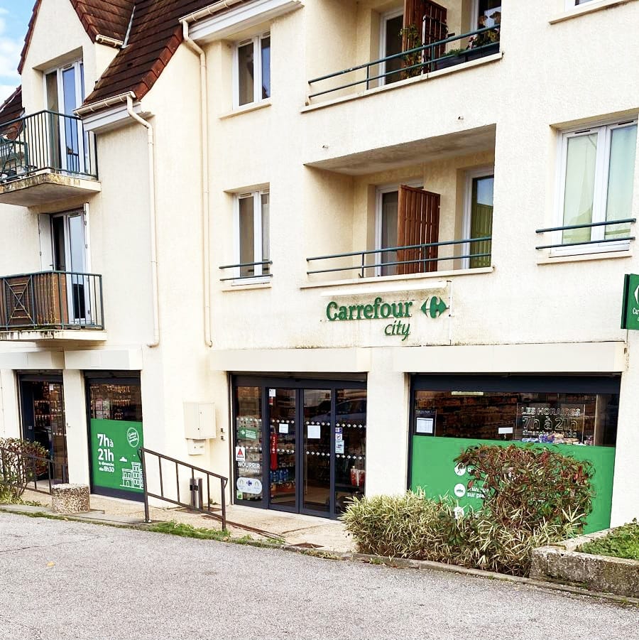 Foto 1 di Carrefour City