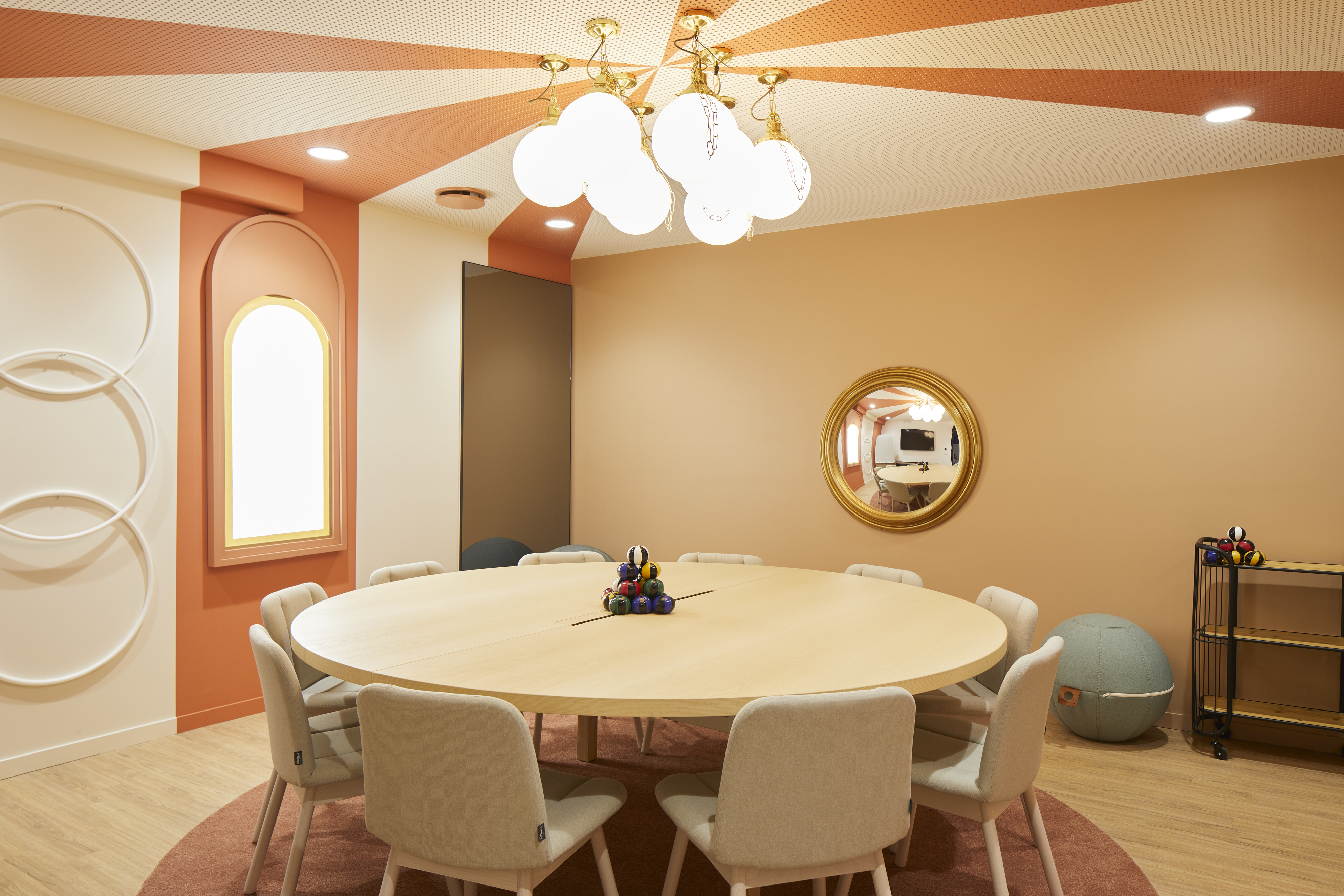 Wojo Coworking Paris 9e Pigalle | Location bureaux & salles de réunion