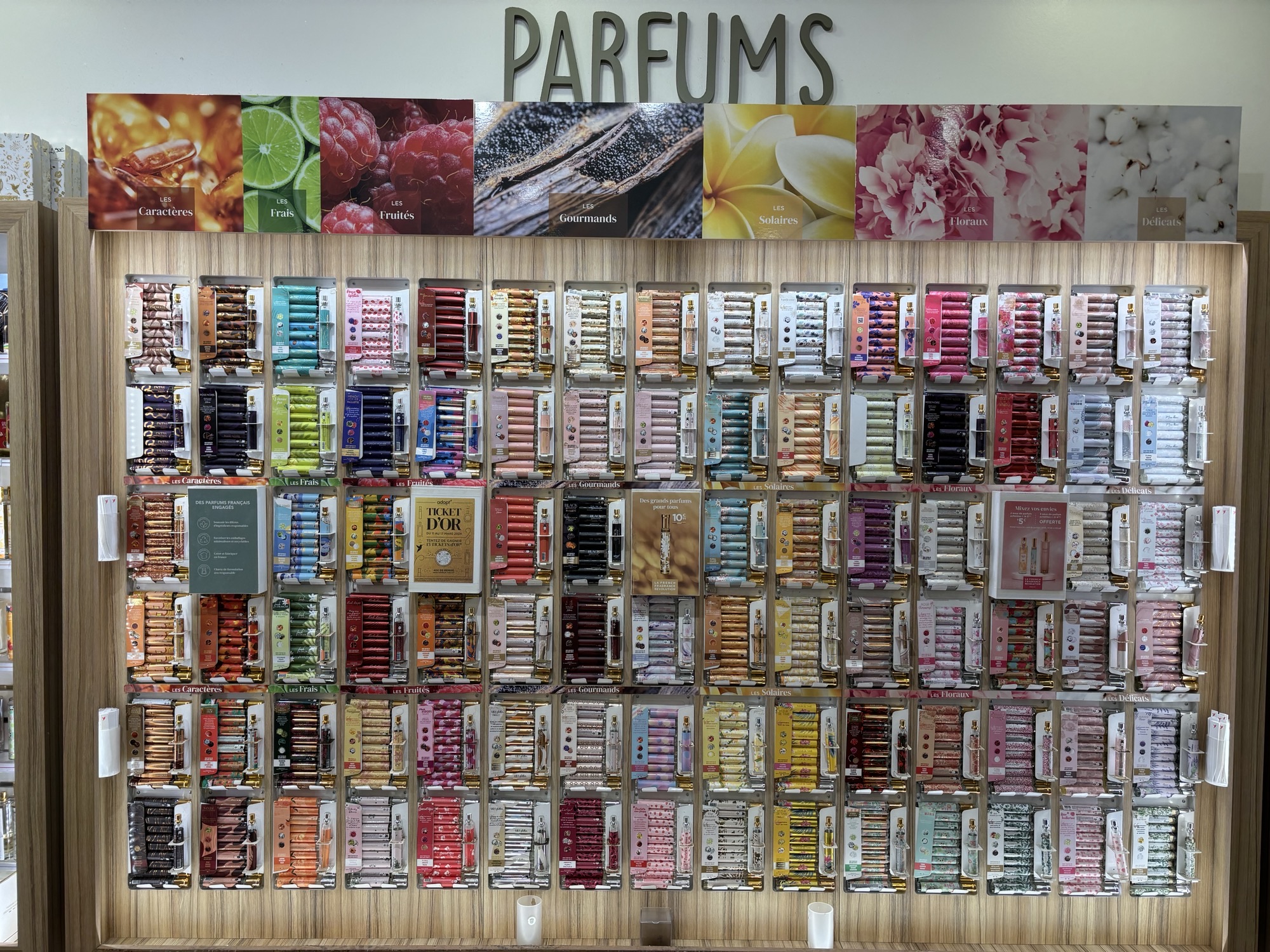 Foto 4 di Adopt Parfums