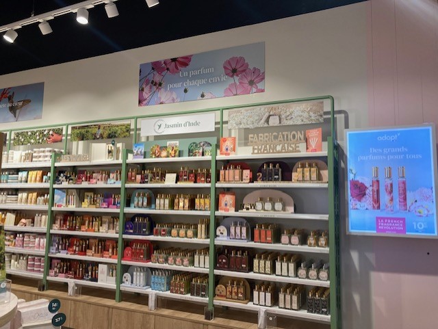 Foto 9 di Adopt Parfums