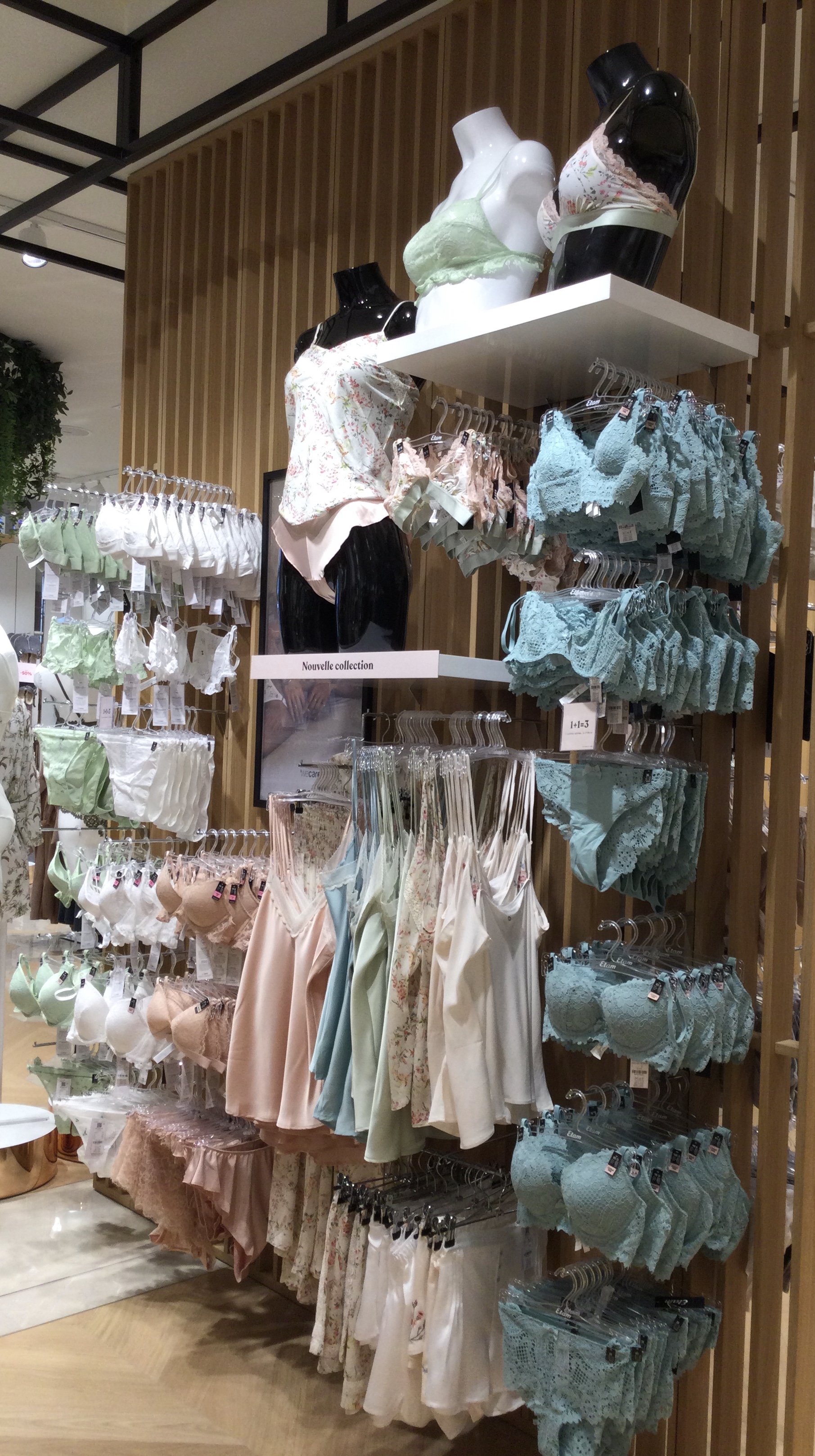 Foto 8 di Etam Lingerie