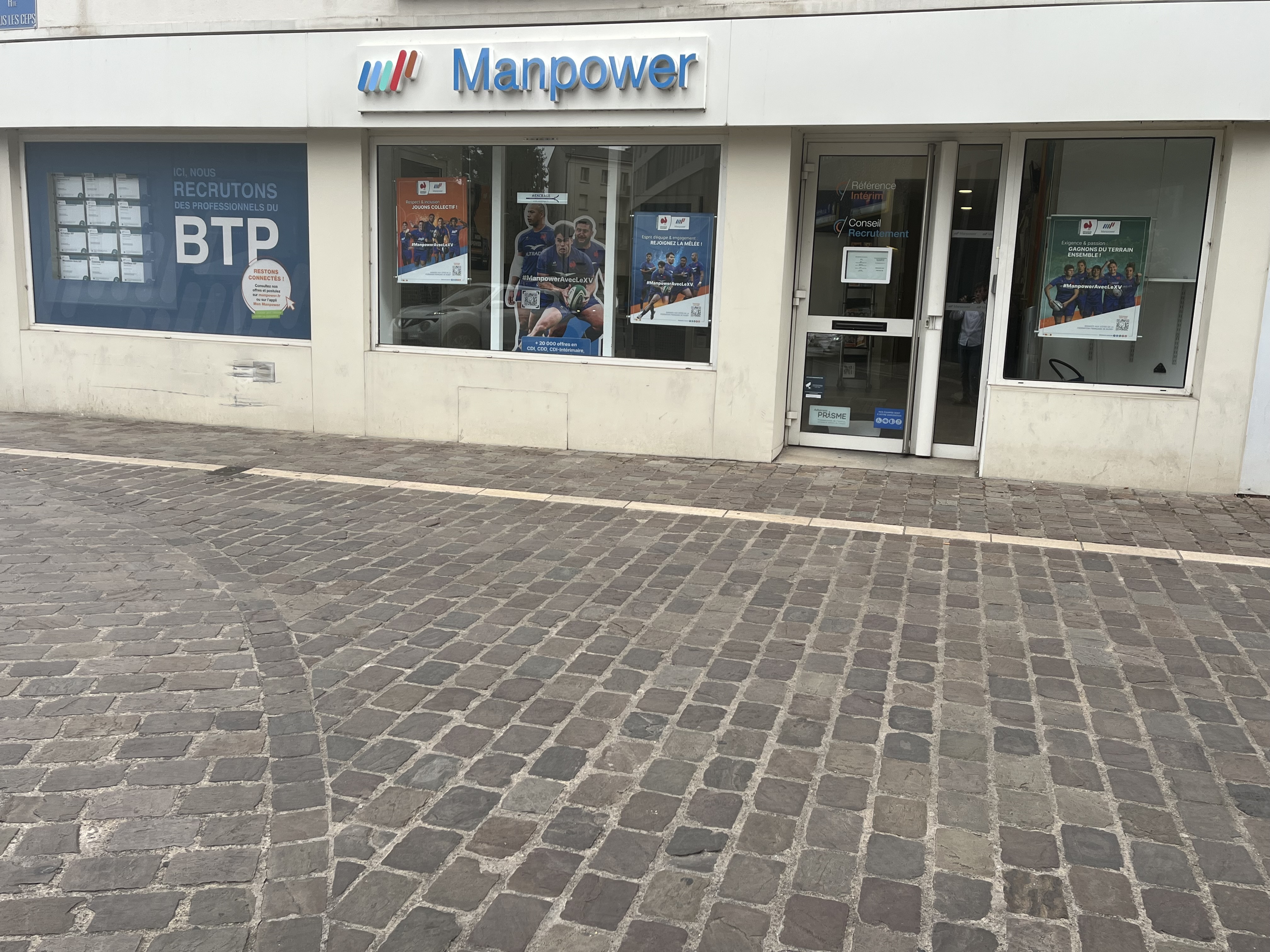 Foto 1 di Manpower Bourges