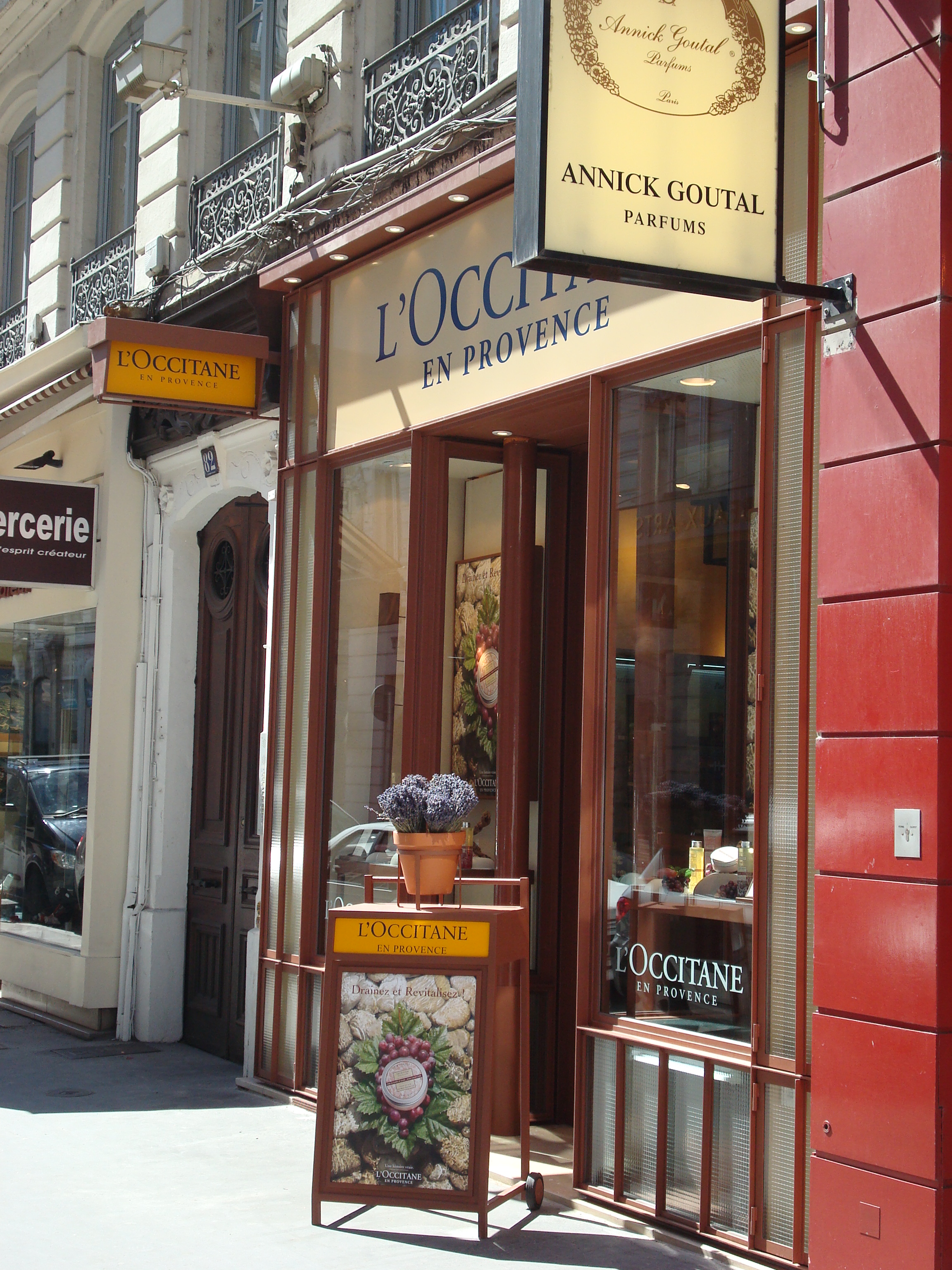 L'OCCITANE EN PROVENCE