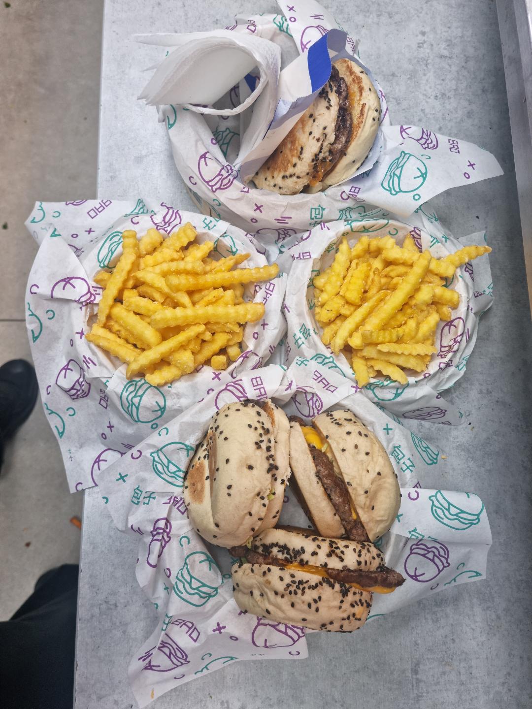 GOMU Burger Brest