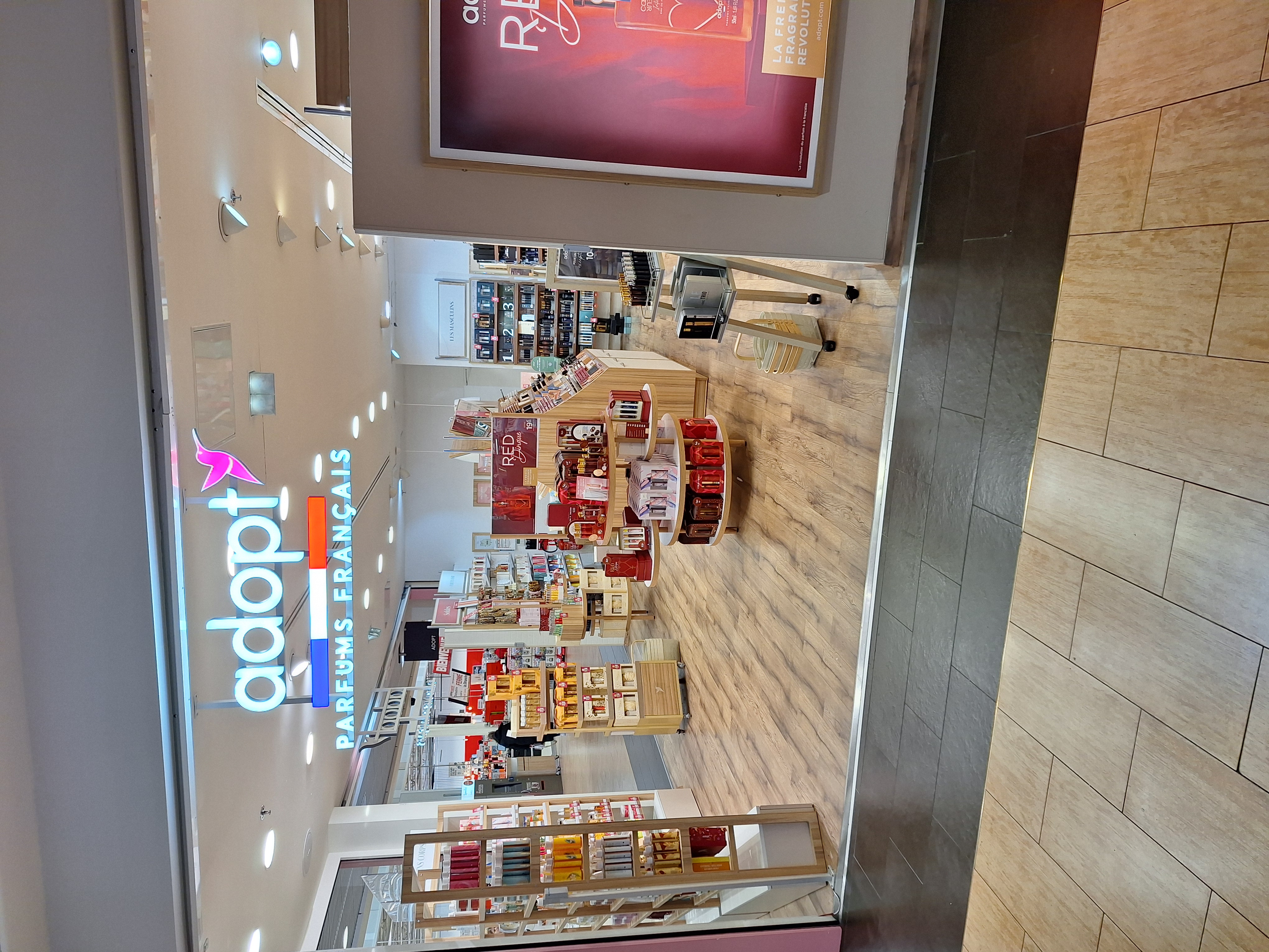 Foto 1 di Adopt Parfums