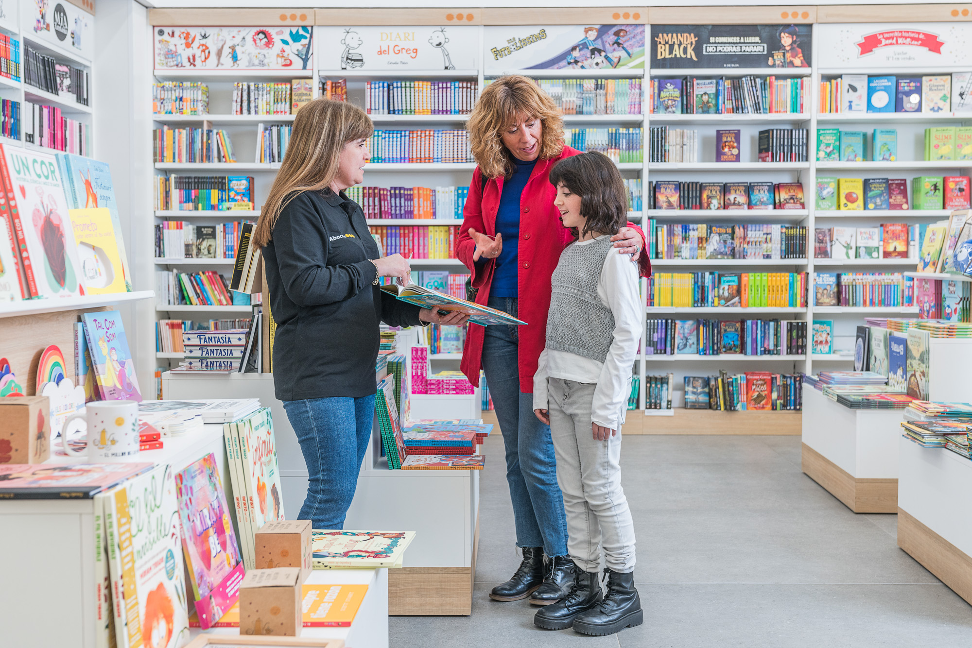 Llibreria, papereria i joguines a l'Eixample Barcelona | Abacus Cooperativa 