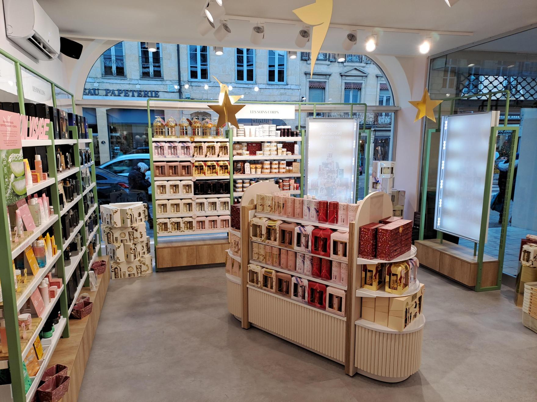 Foto 7 di Adopt Parfums