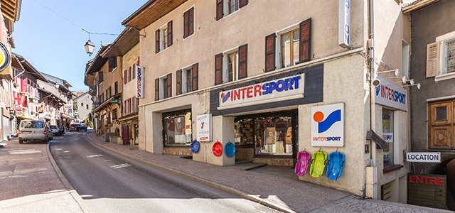 Foto 1 di INTERSPORT - FLUMET