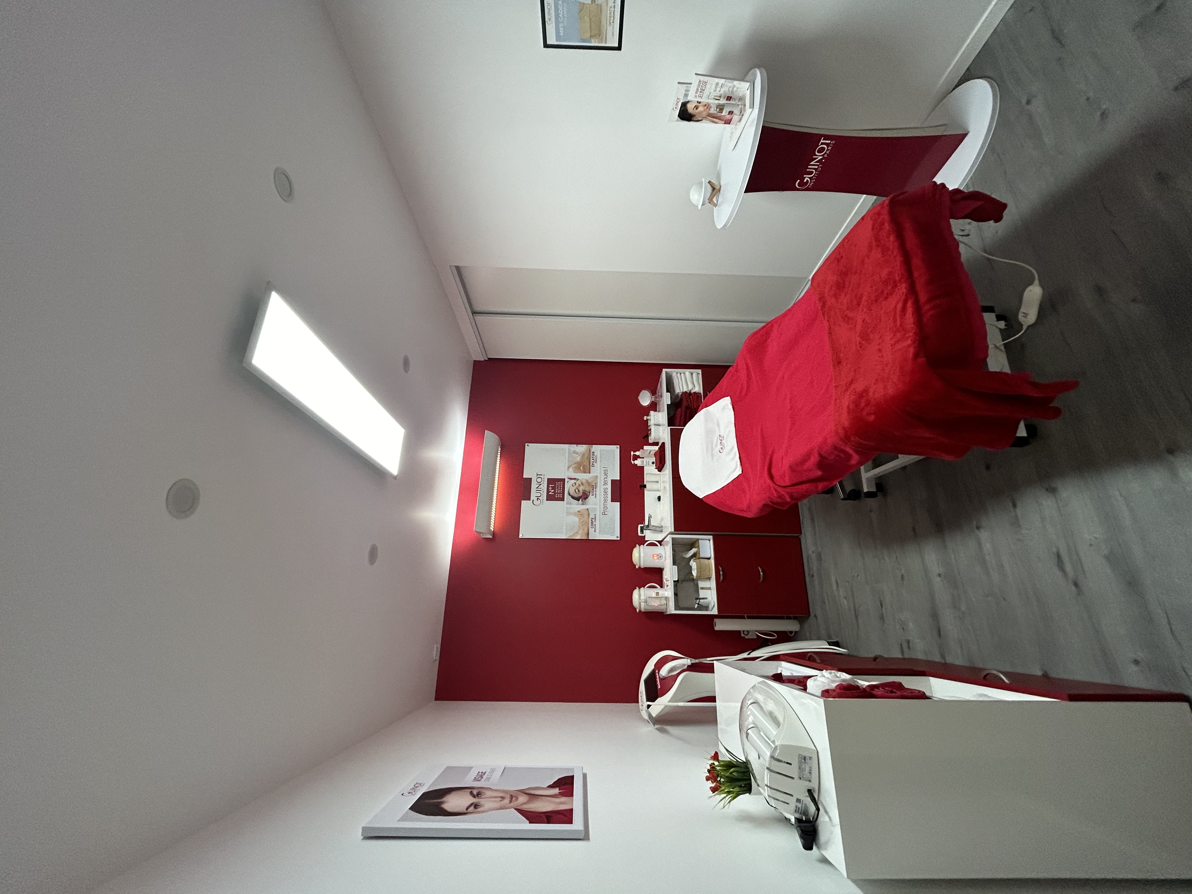 Foto 12 di Institut Guinot
