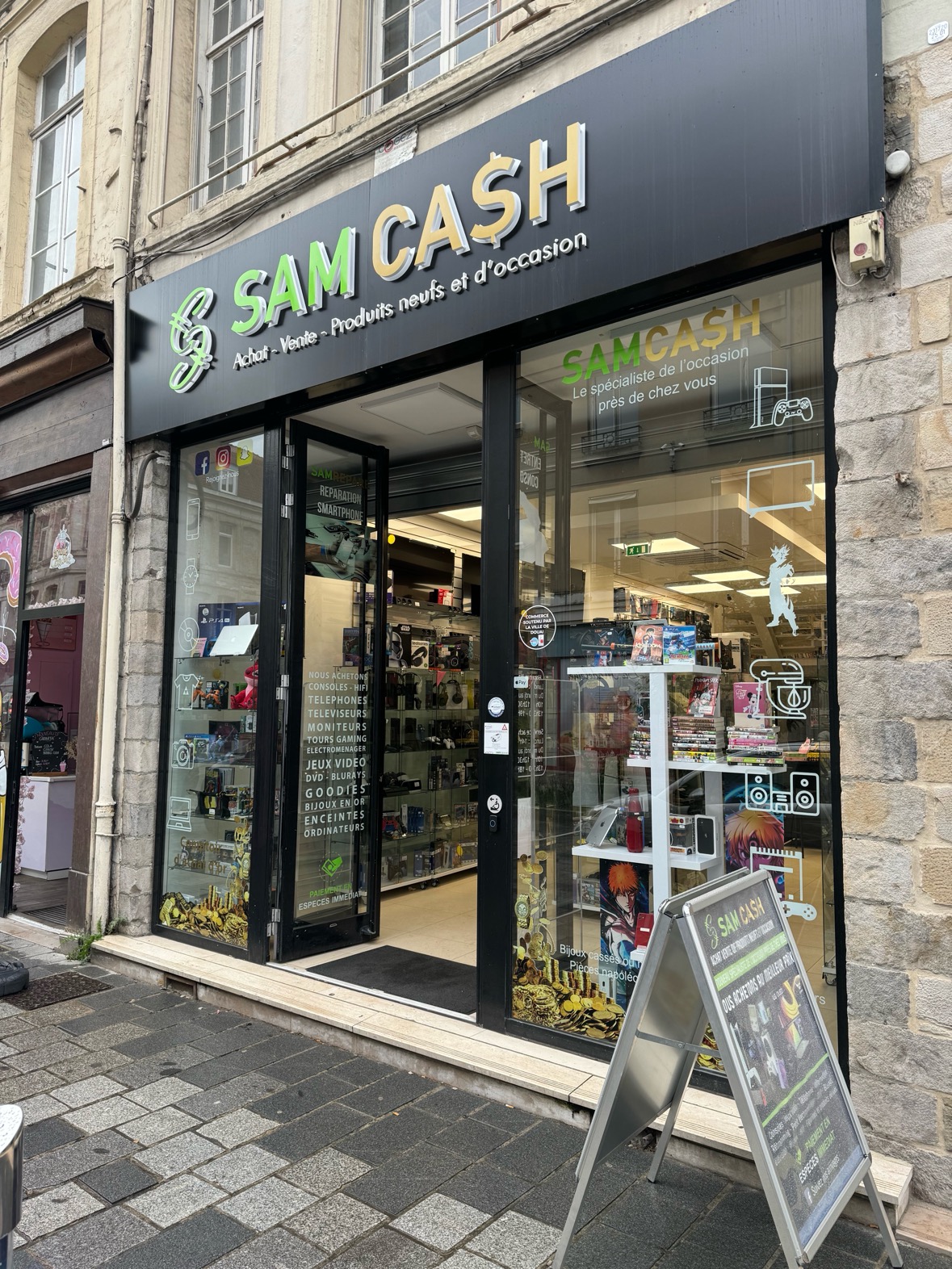 Foto 1 di SAM CASH DOUAI
