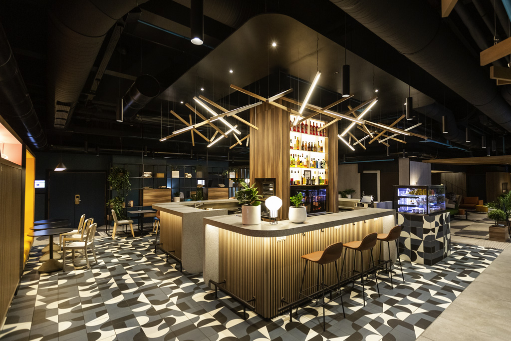 Wojo Coworking Strasbourg - Novotel Centre Halles | Location salle de réunion