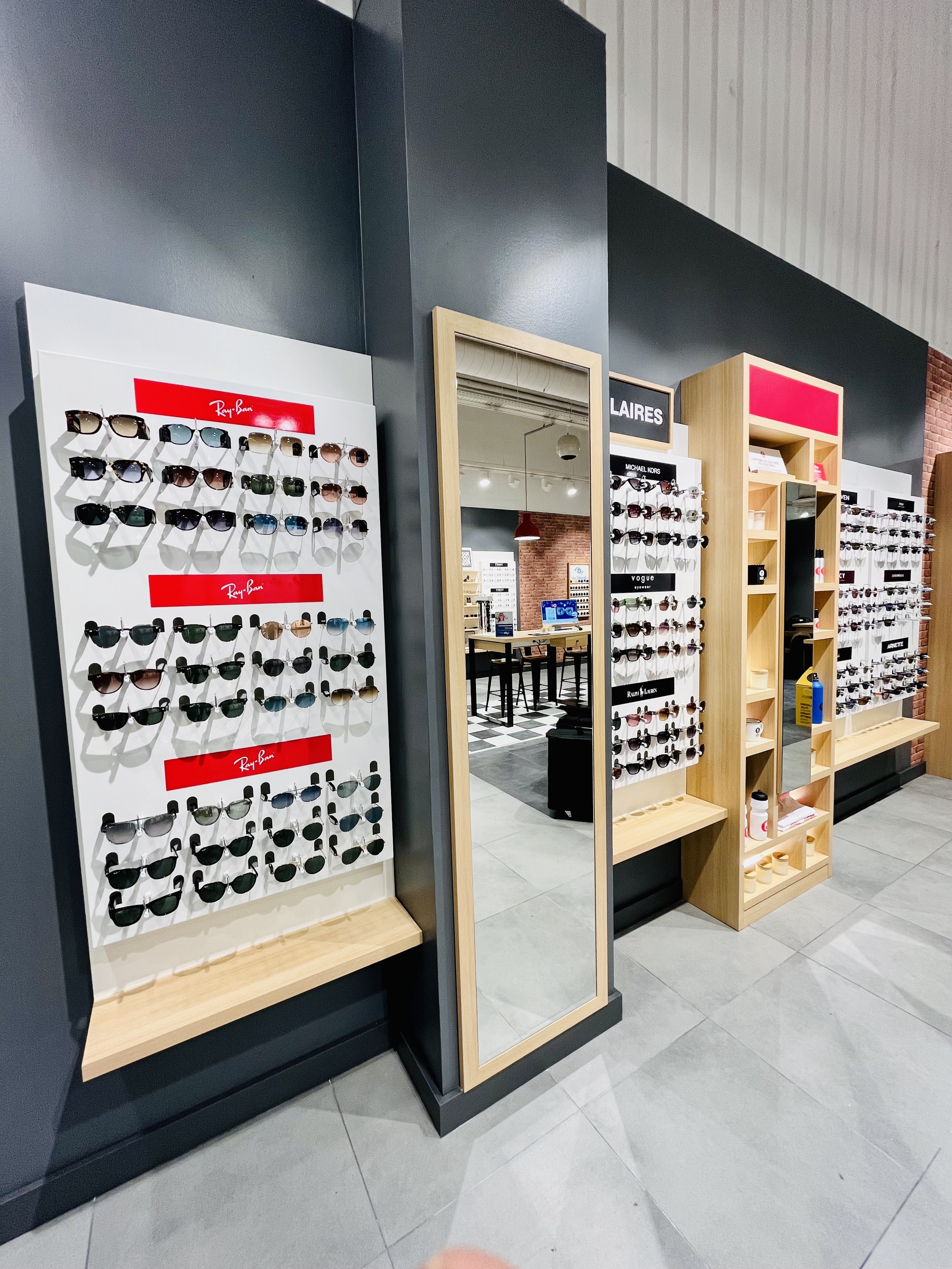 Foto 5 di OPTIK BUDGET