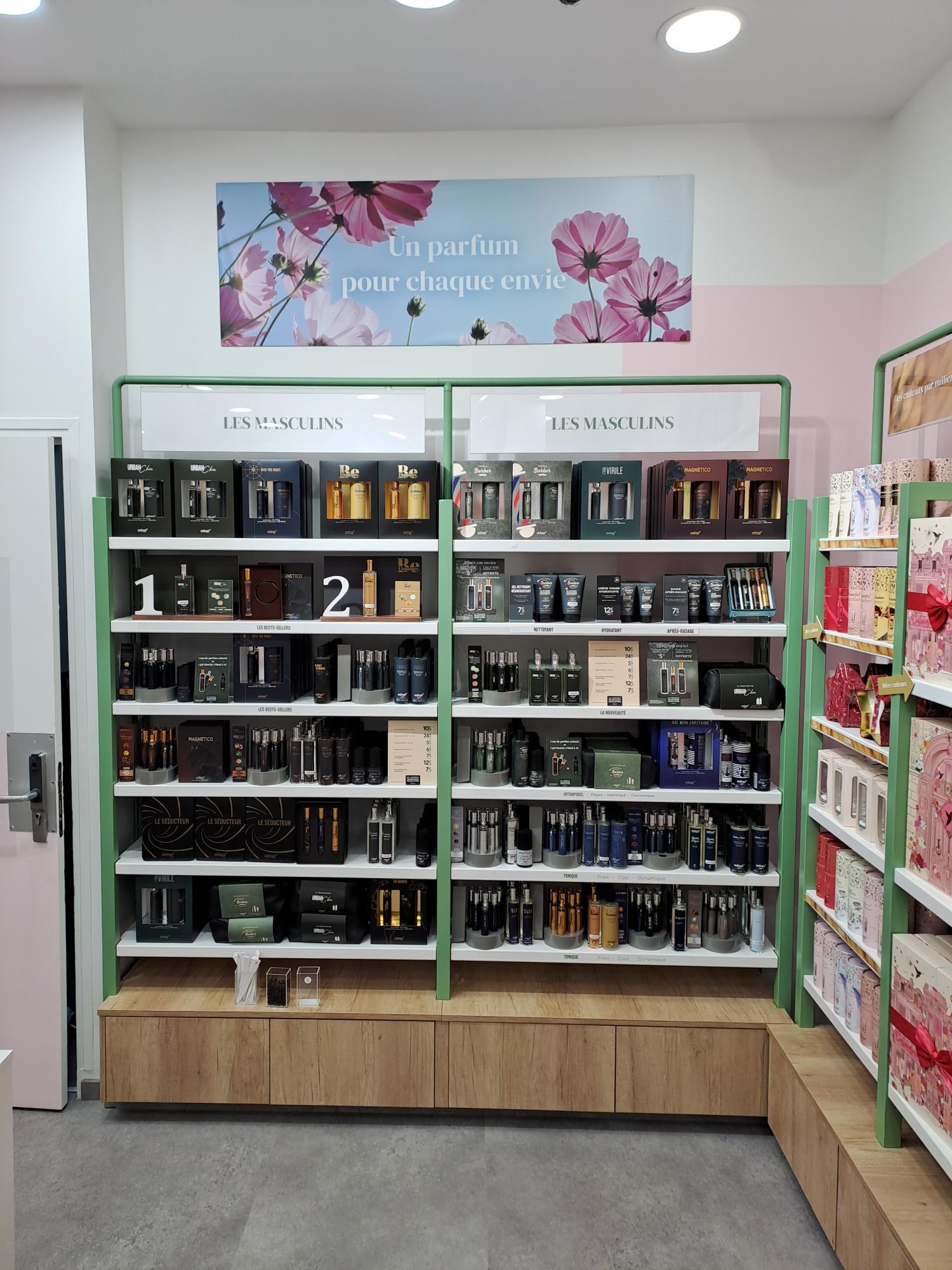 Foto 8 di Adopt Parfums