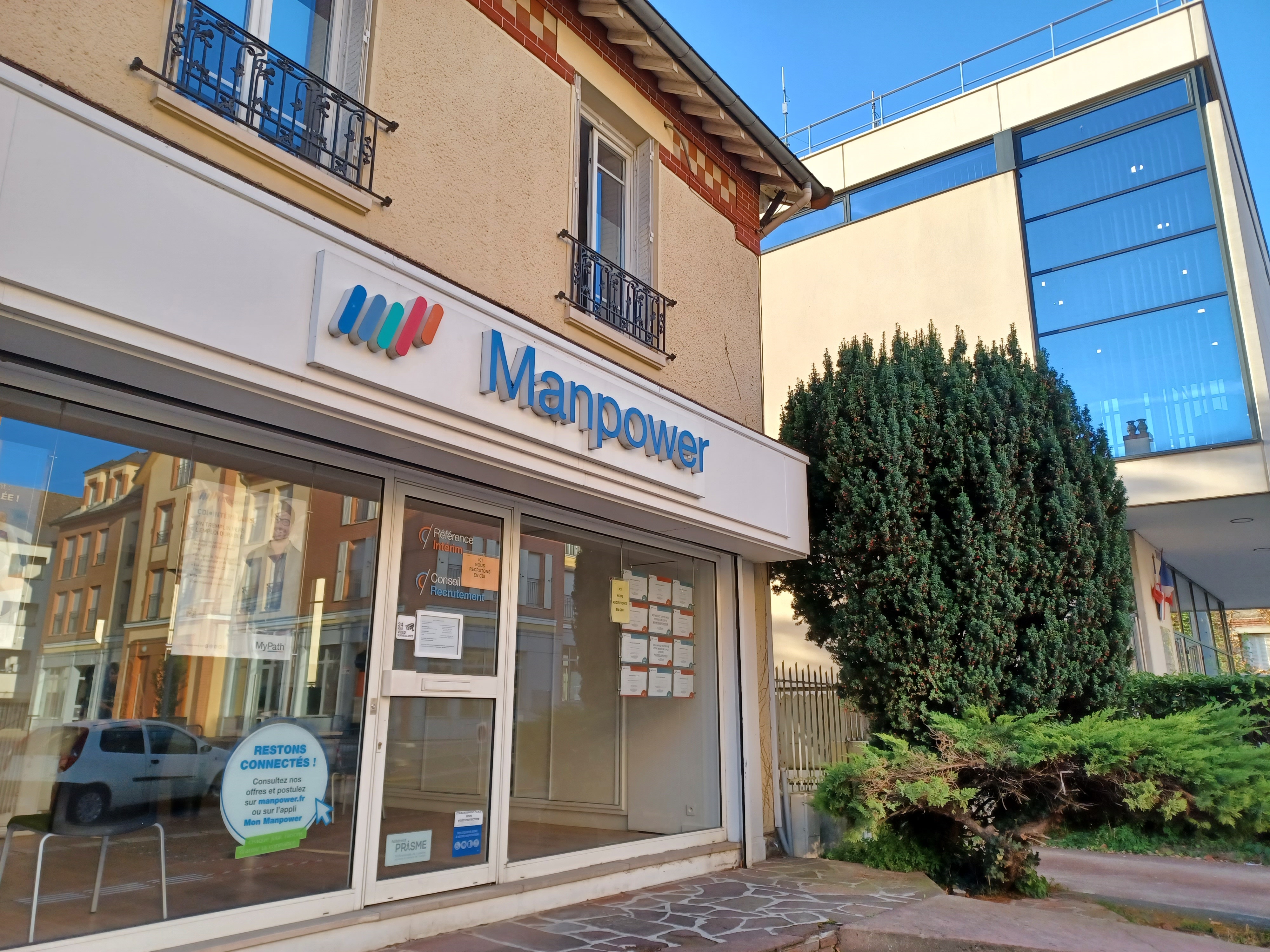 Foto 1 di Manpower Domont